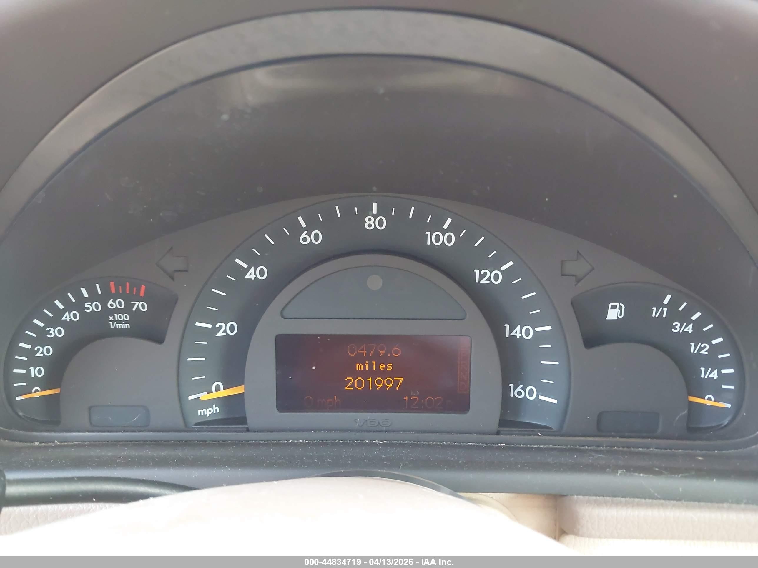 2002 Mercedes-benz C 240 Gold vin: WDBRF61J92F239755
