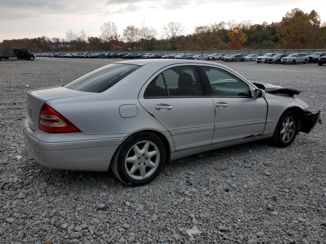 2002 Mercedes-benz C 240 Серебряный vin: WDBRF61J92F267619
