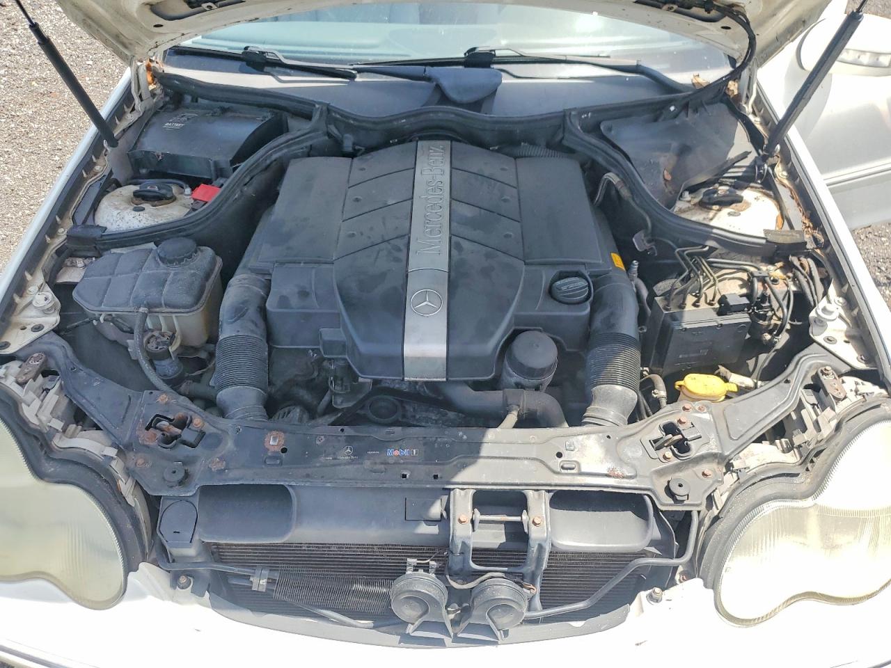 2002 Mercedes-benz C 240 Белый vin: WDBRF61J92F295131