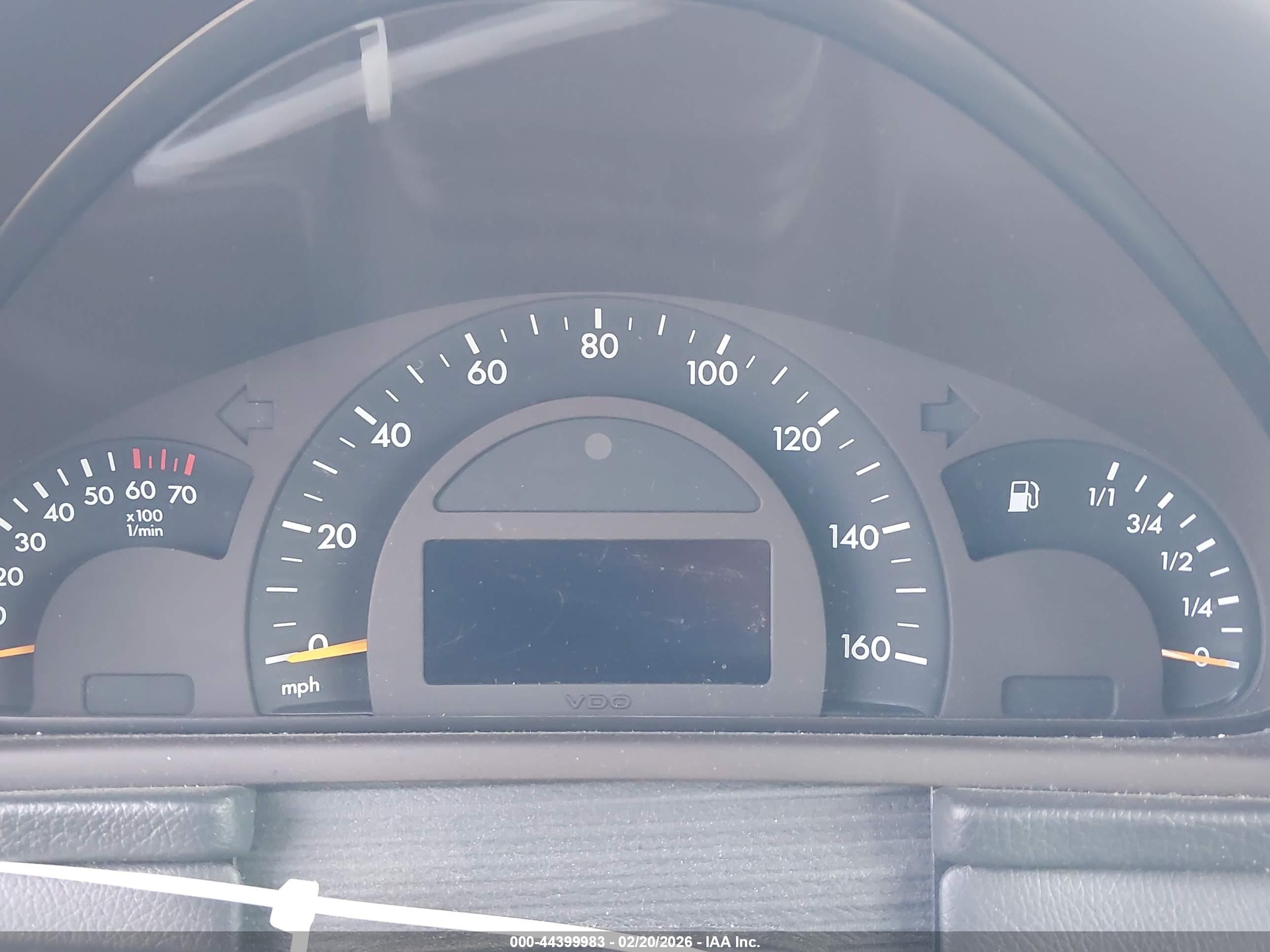 2003 Mercedes-benz C 240   Белый vin: WDBRF61J93F300314