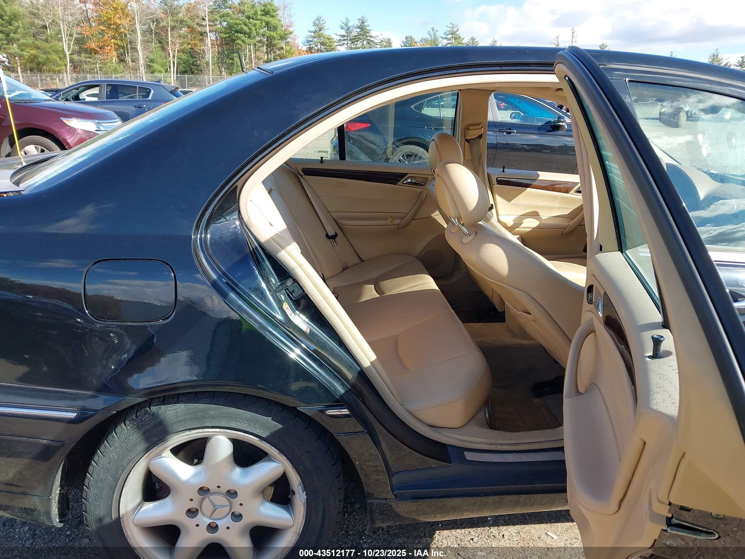 2003 Mercedes-benz C 240   Black vin: WDBRF61J93F304380