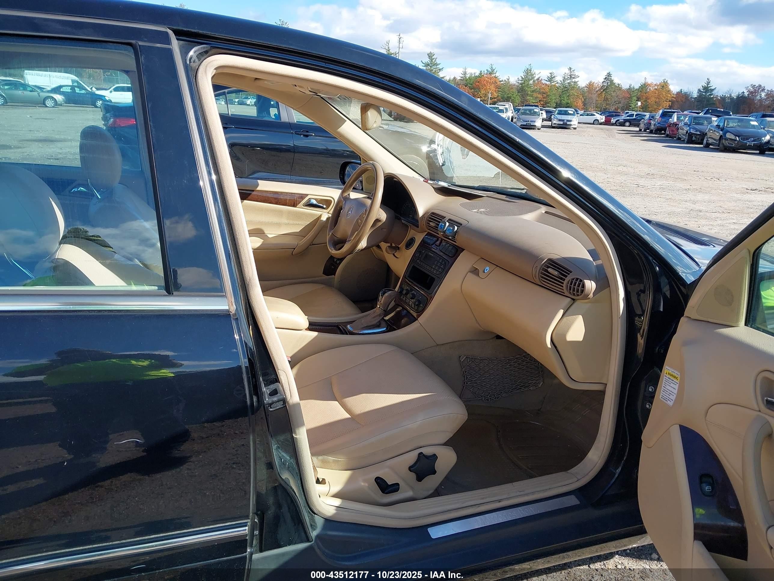 2003 Mercedes-benz C 240   Black vin: WDBRF61J93F304380