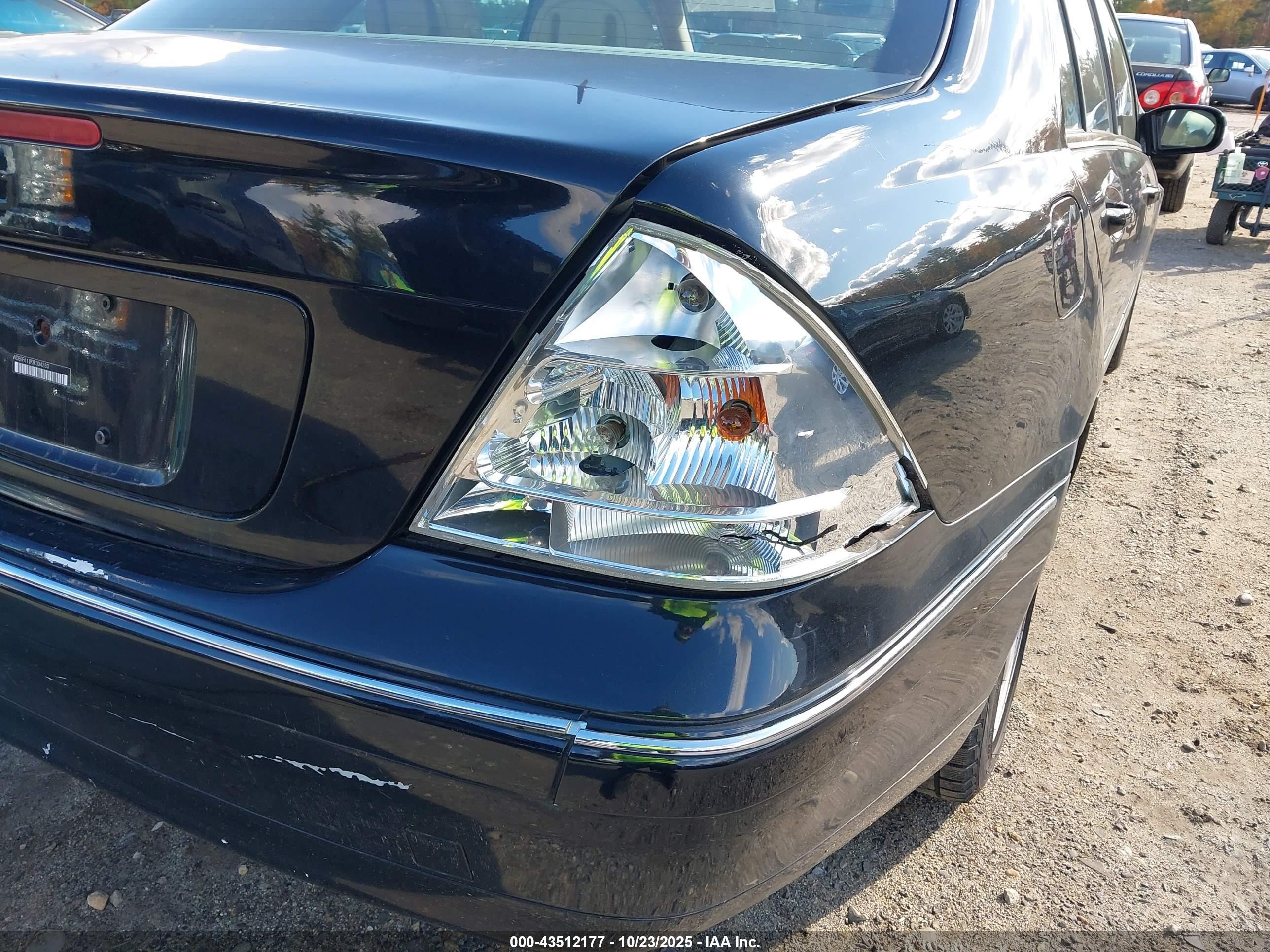 2003 Mercedes-benz C 240   Black vin: WDBRF61J93F304380