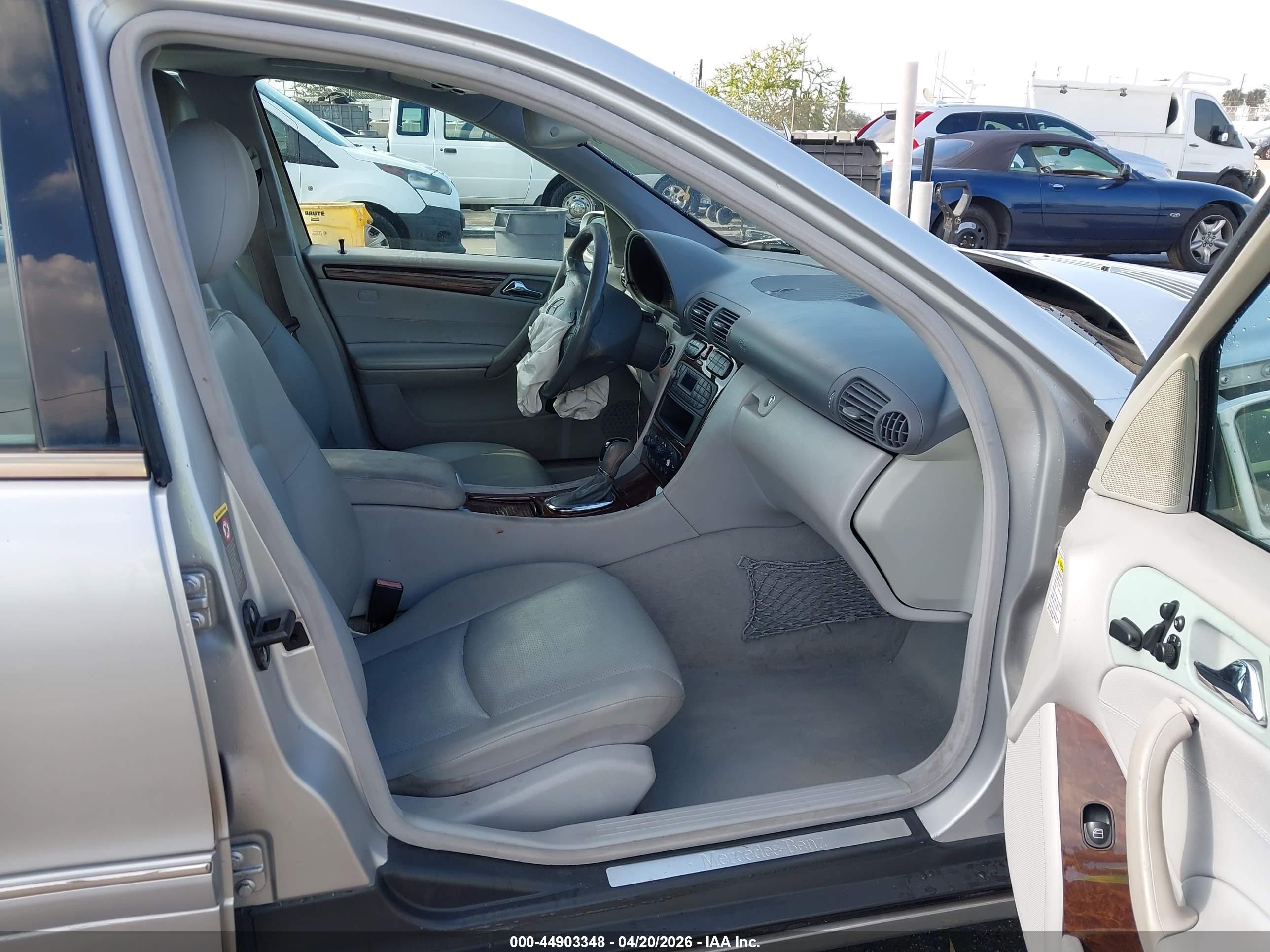 2003 Mercedes-benz C 240   Silver vin: WDBRF61J93F314827