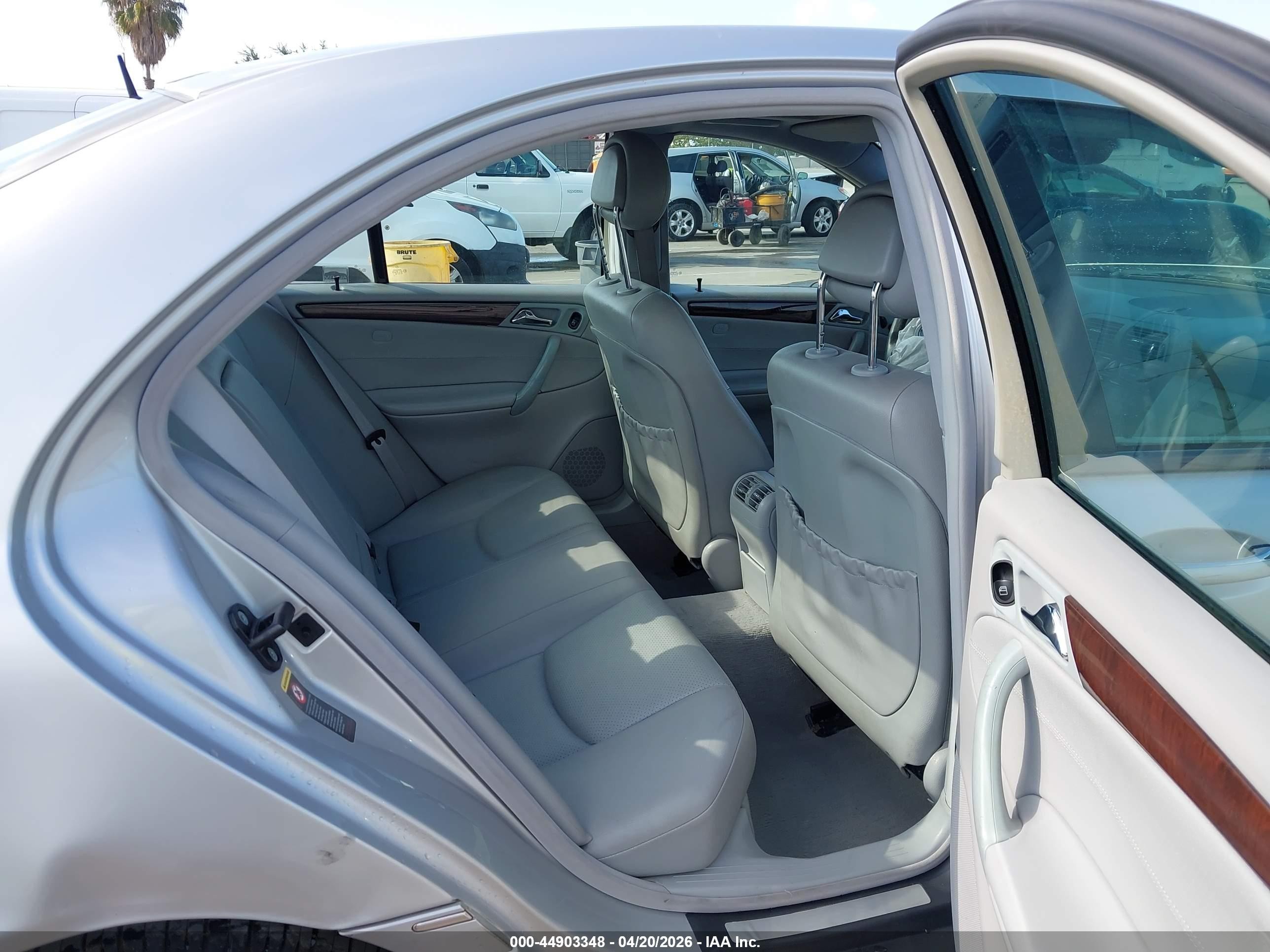 2003 Mercedes-benz C 240   Silver vin: WDBRF61J93F314827