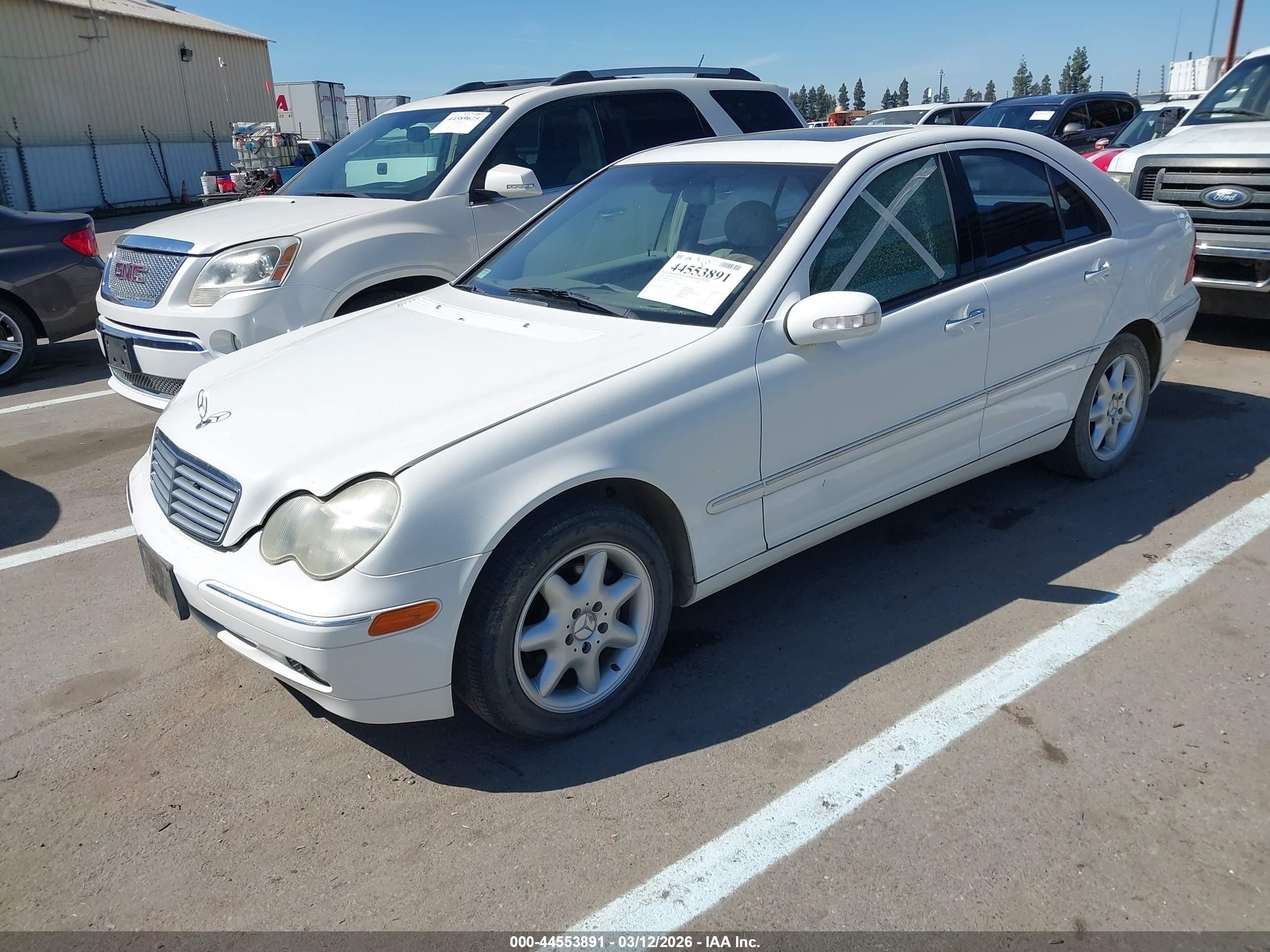 2003 Mercedes-benz C 240   White vin: WDBRF61J93F321678