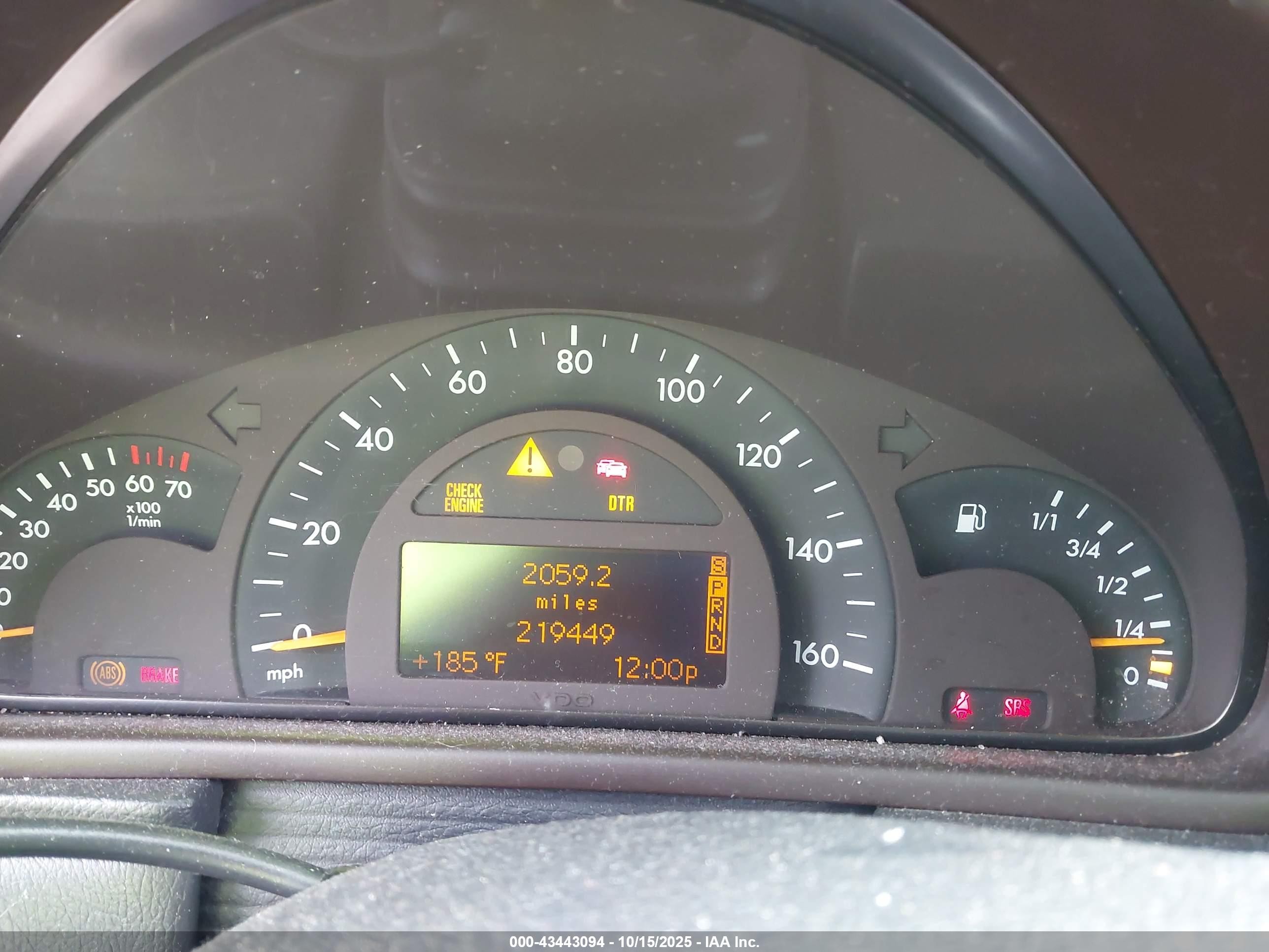 2003 Mercedes-benz C 240   Серебряный vin: WDBRF61J93F335371