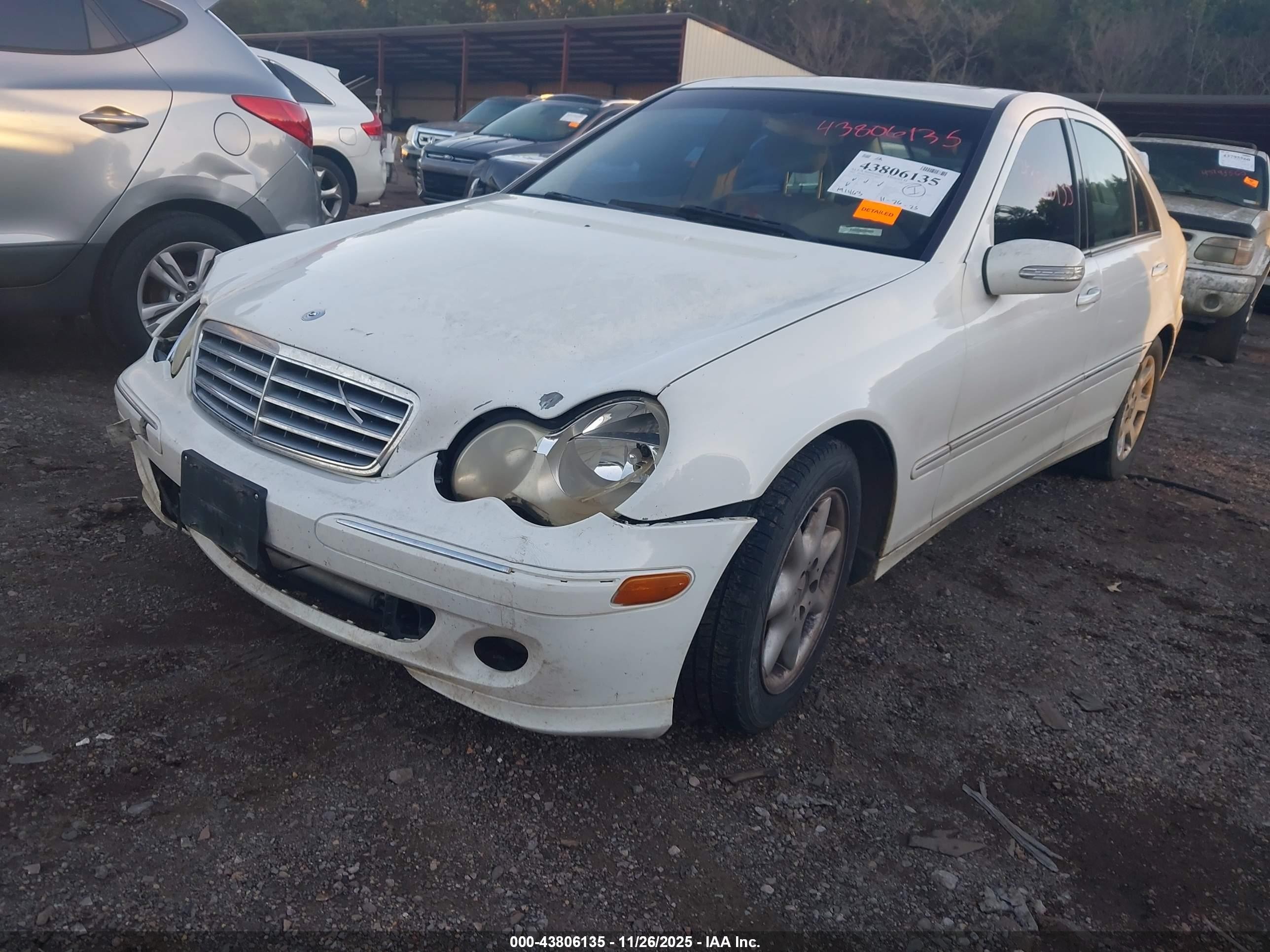 2005 Mercedes-benz C 240 Luxury White vin: WDBRF61J95A687513