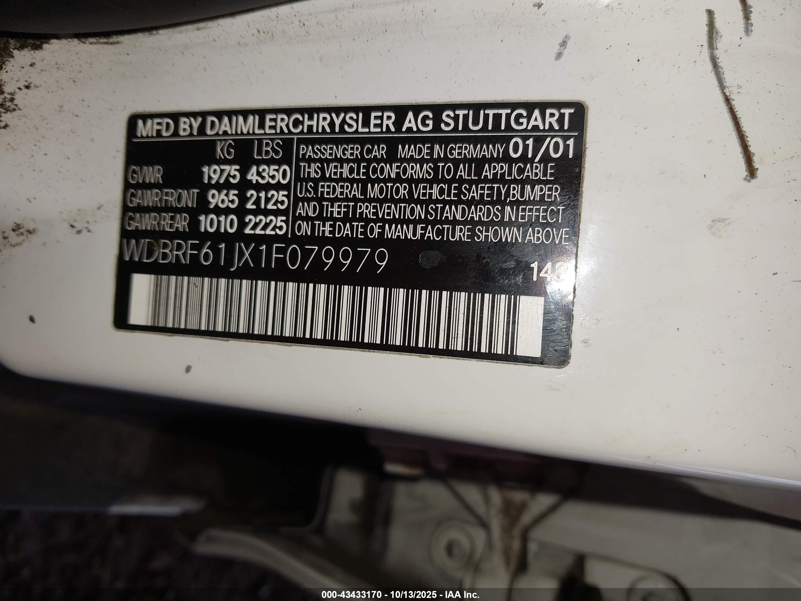 2001 Mercedes-benz C 240   White vin: WDBRF61JX1F079979