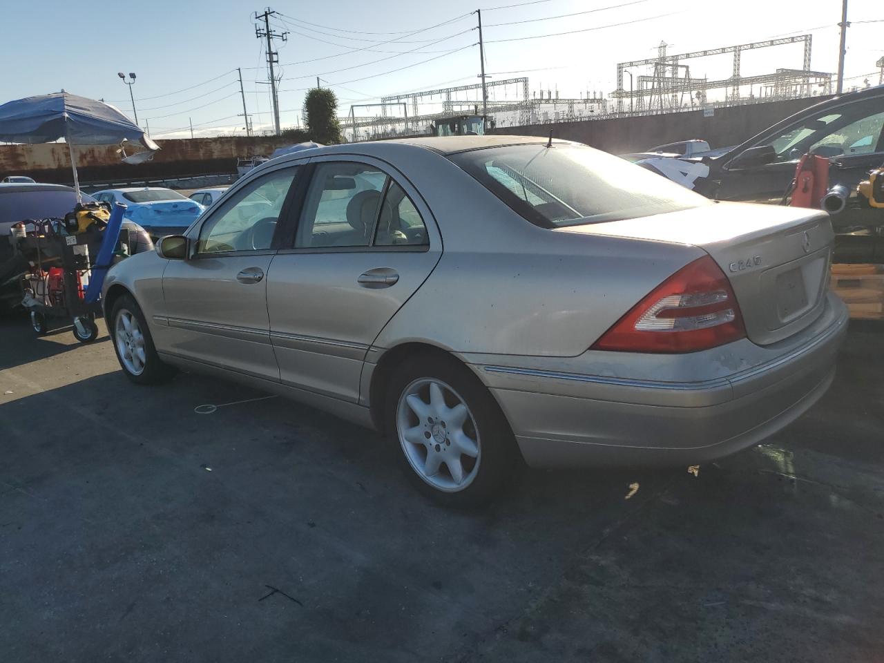 2002 Mercedes-benz C 240 Gold vin: WDBRF61JX2F136182