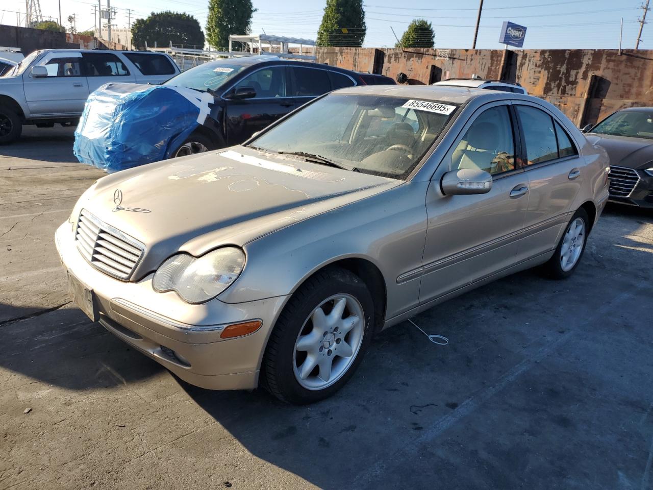 2002 Mercedes-benz C 240 Gold vin: WDBRF61JX2F136182