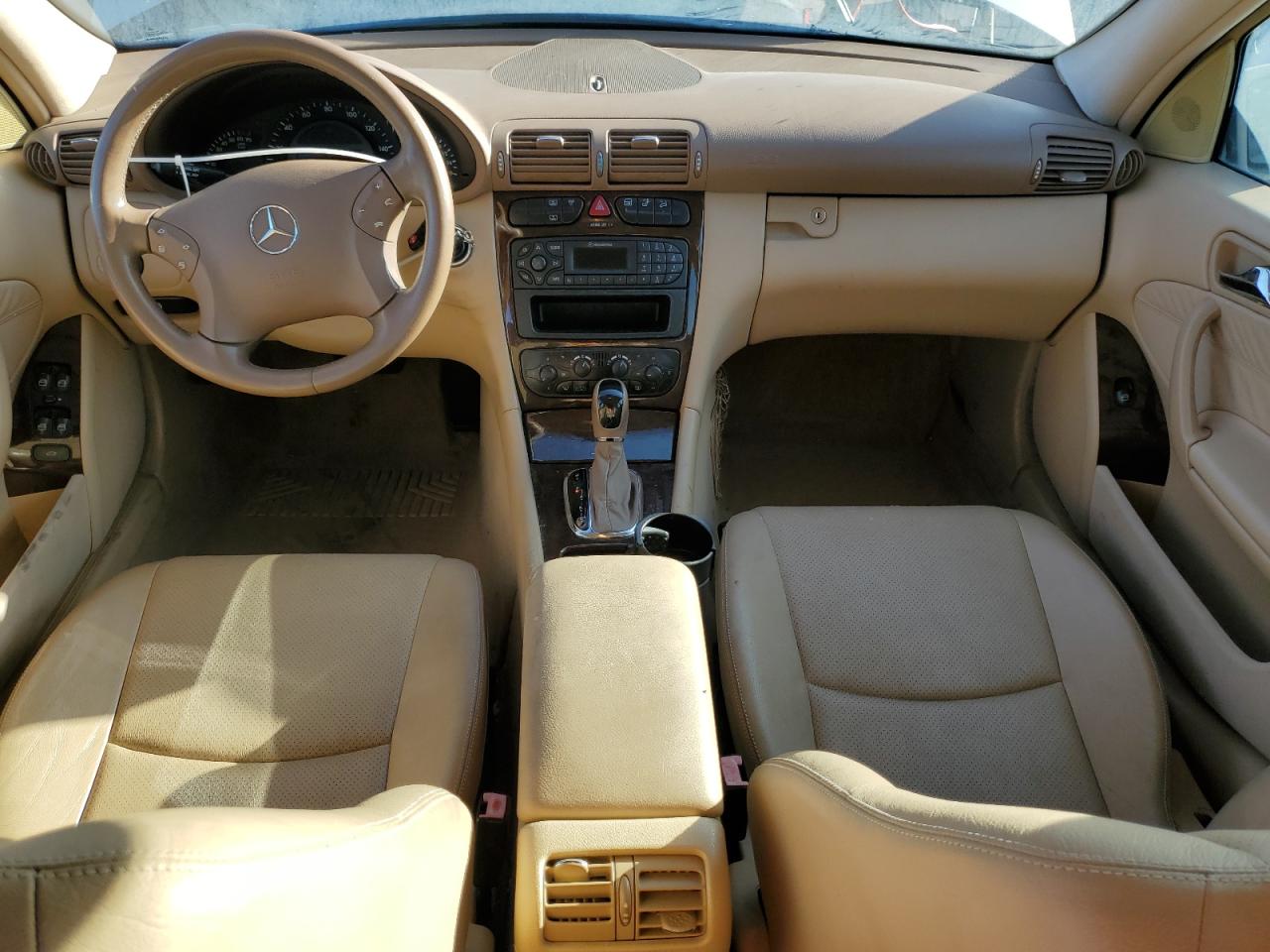 2002 Mercedes-benz C 240 Gold vin: WDBRF61JX2F136182