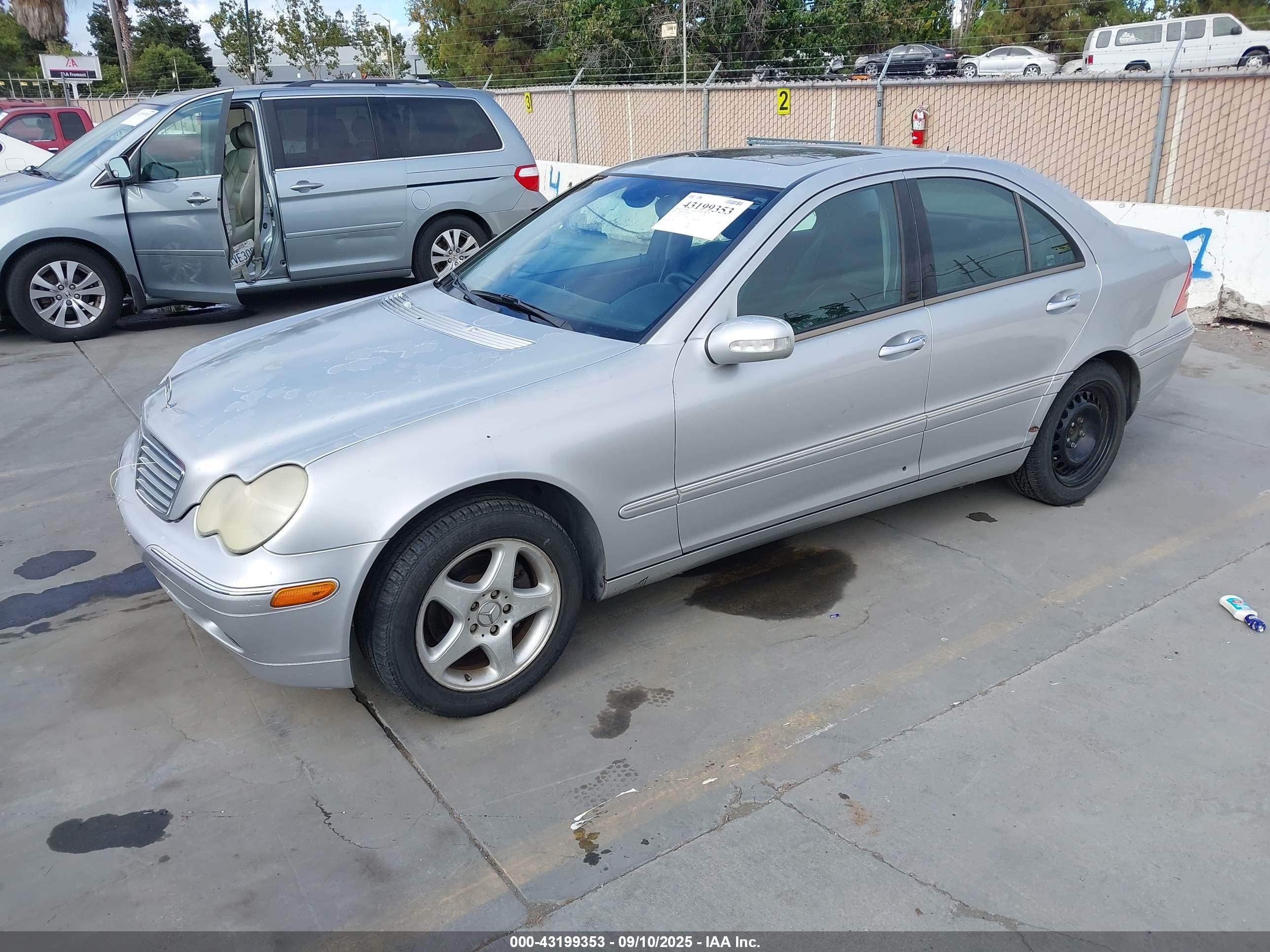 2002 Mercedes-benz C 240   Silver vin: WDBRF61JX2F148039