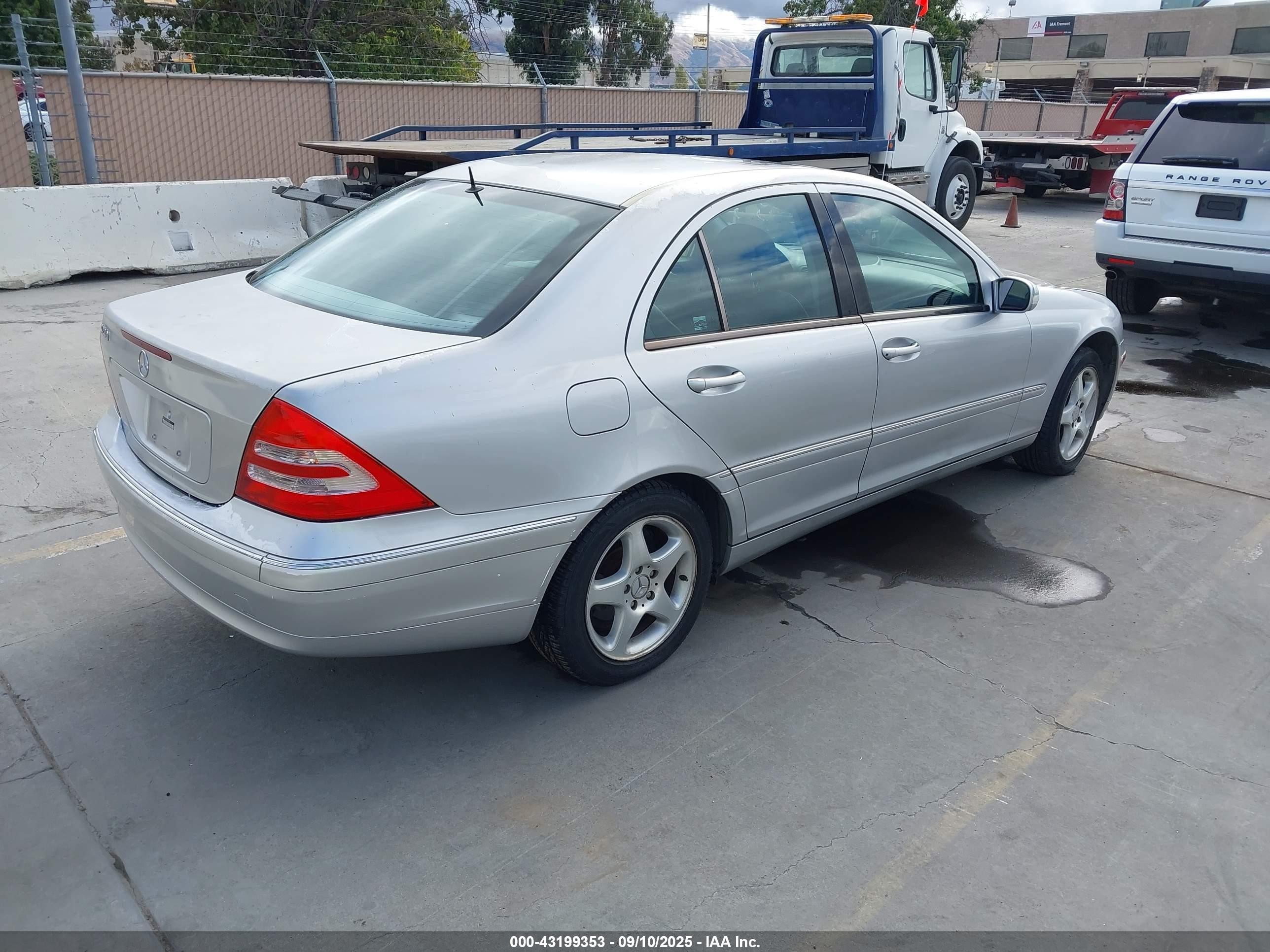 2002 Mercedes-benz C 240   Silver vin: WDBRF61JX2F148039