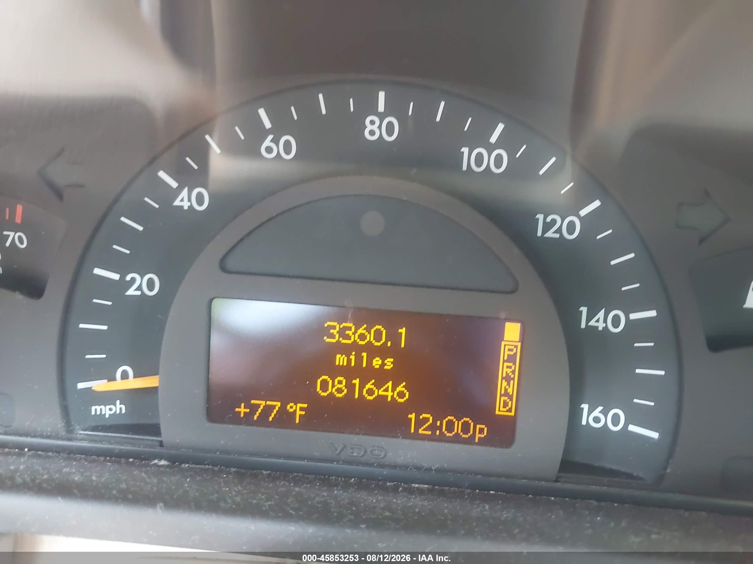 2002 Mercedes-benz C 240   Золотой vin: WDBRF61JX2F163589