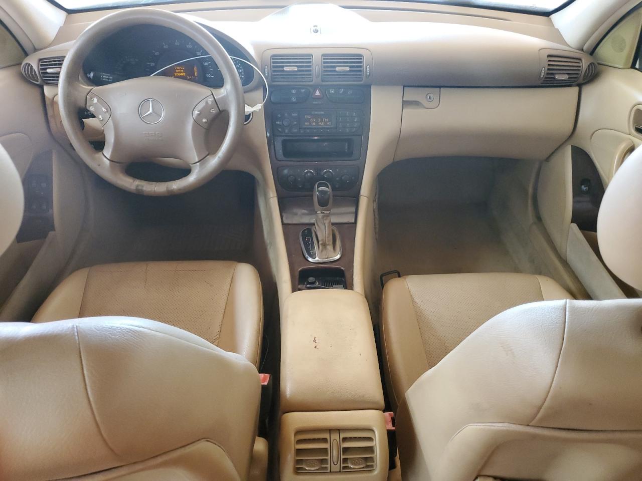 2002 Mercedes-benz C 240 Белый vin: WDBRF61JX2F172972