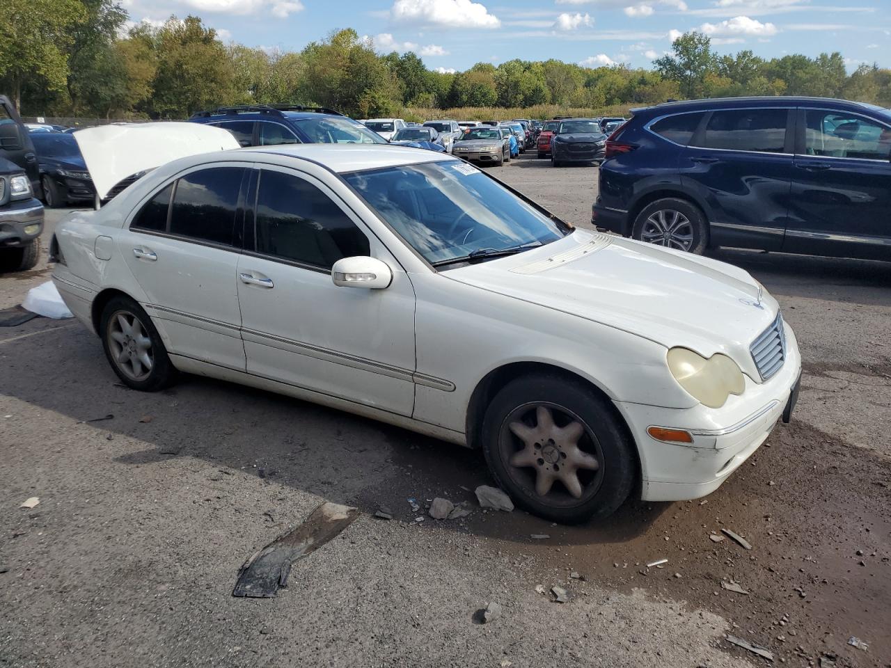 2002 Mercedes-benz C 240 White vin: WDBRF61JX2F179680