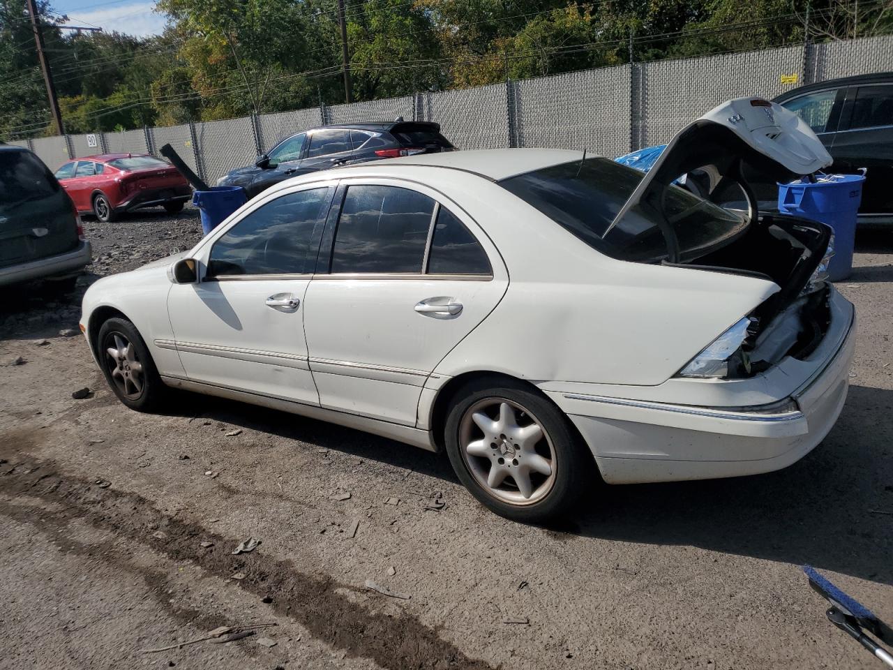 2002 Mercedes-benz C 240 White vin: WDBRF61JX2F179680