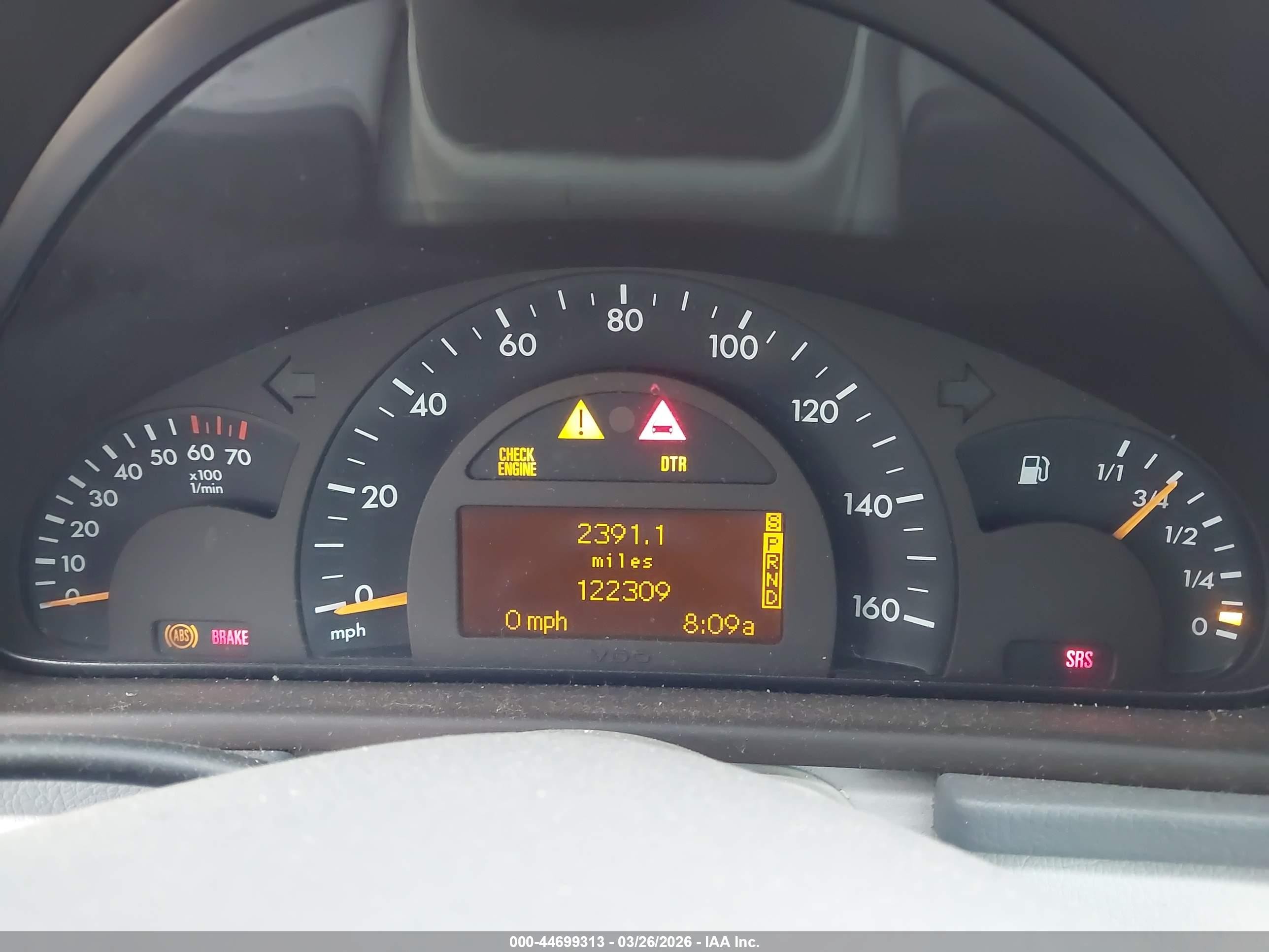 2002 Mercedes-benz C 240   Серебряный vin: WDBRF61JX2F191876
