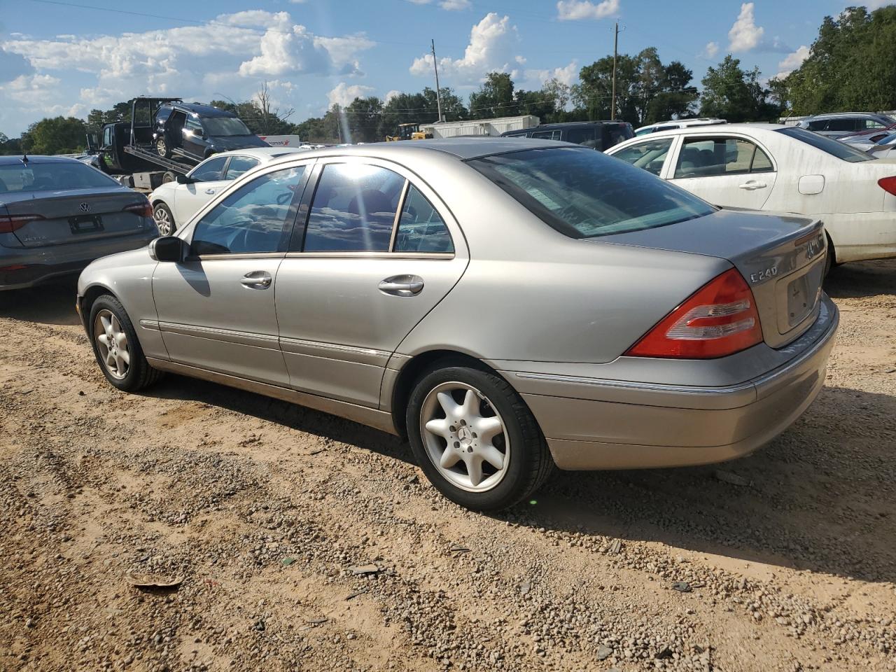 2003 Mercedes-benz C 240 Tan vin: WDBRF61JX3A458335