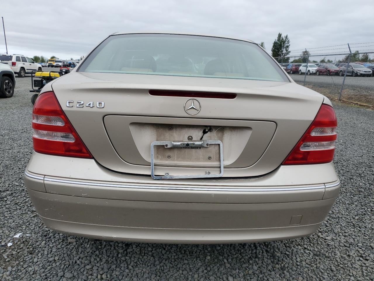 2003 Mercedes-benz C 240 Beige vin: WDBRF61JX3F330180
