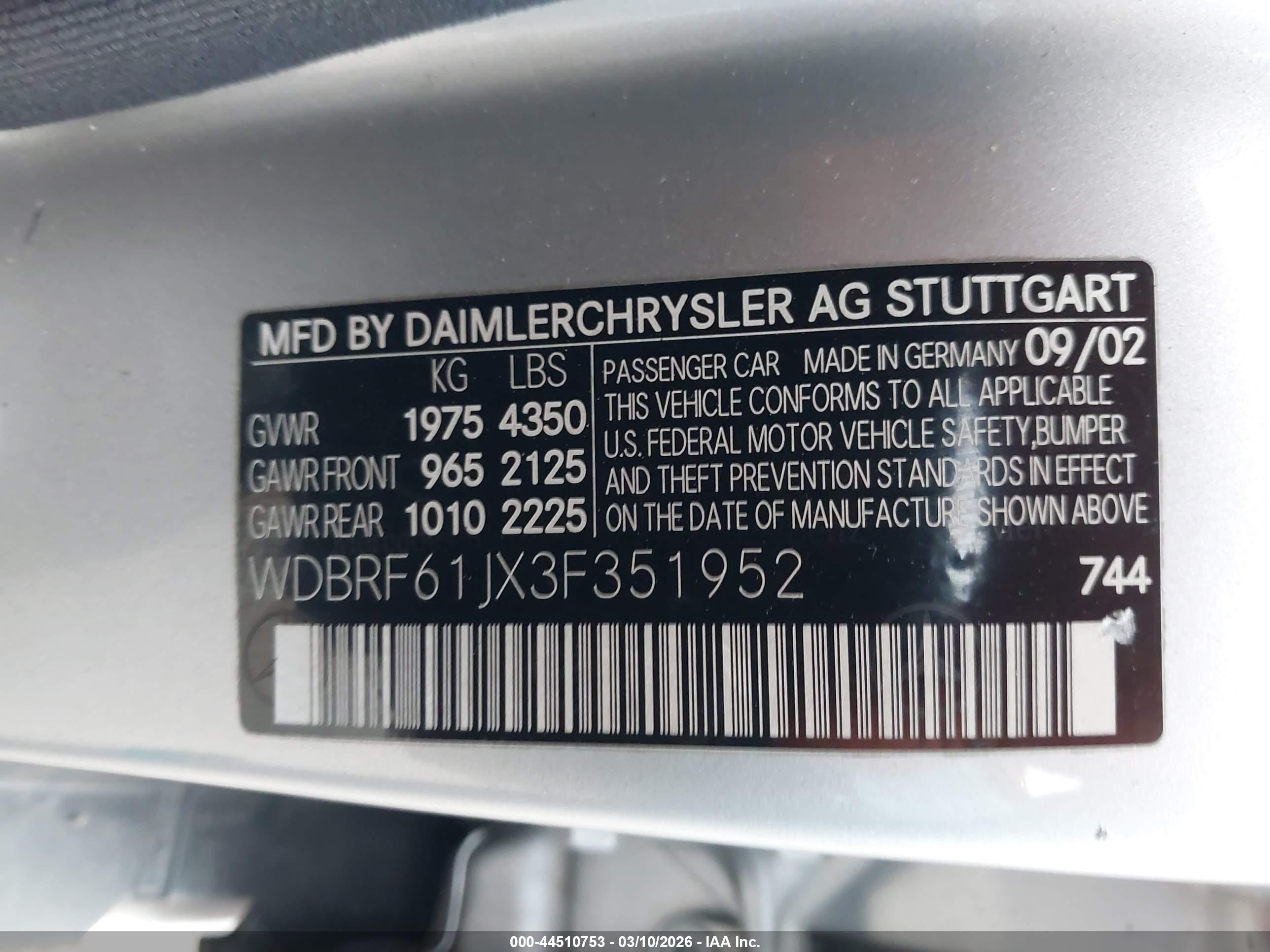 2003 Mercedes-benz C 240   Silver vin: WDBRF61JX3F351952