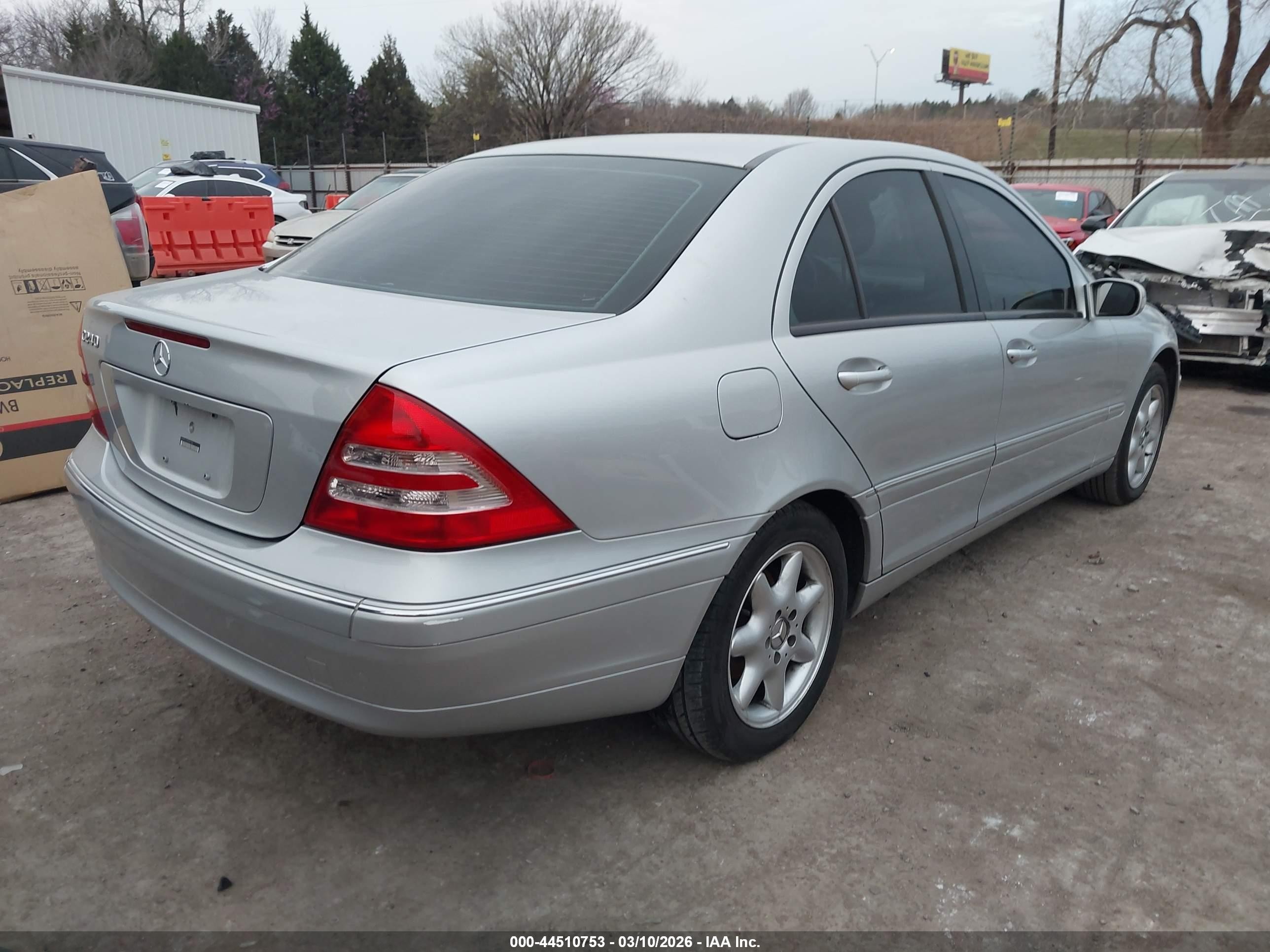 2003 Mercedes-benz C 240   Silver vin: WDBRF61JX3F351952