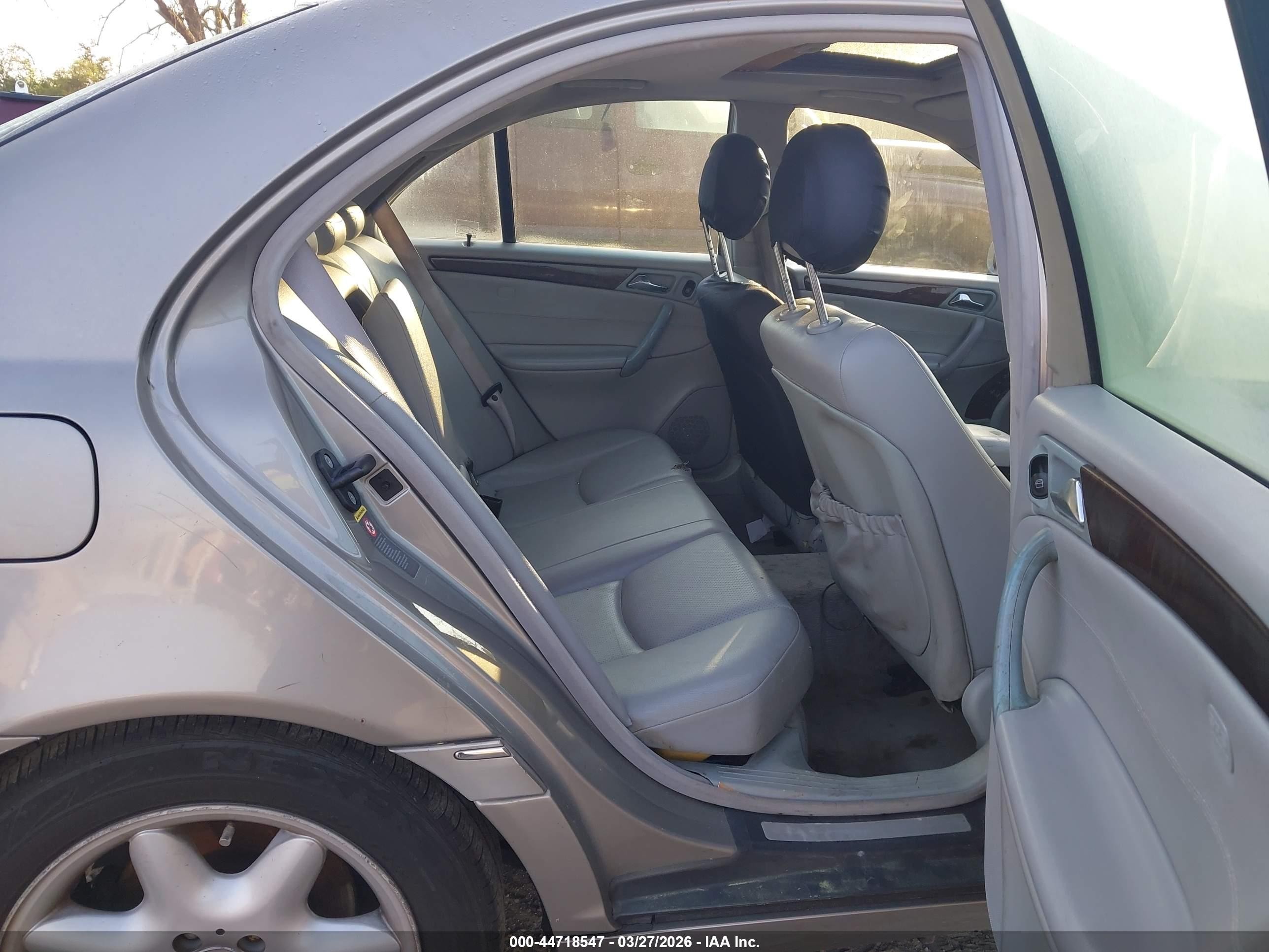 2003 Mercedes-benz C 240   Silver vin: WDBRF61JX3F361705