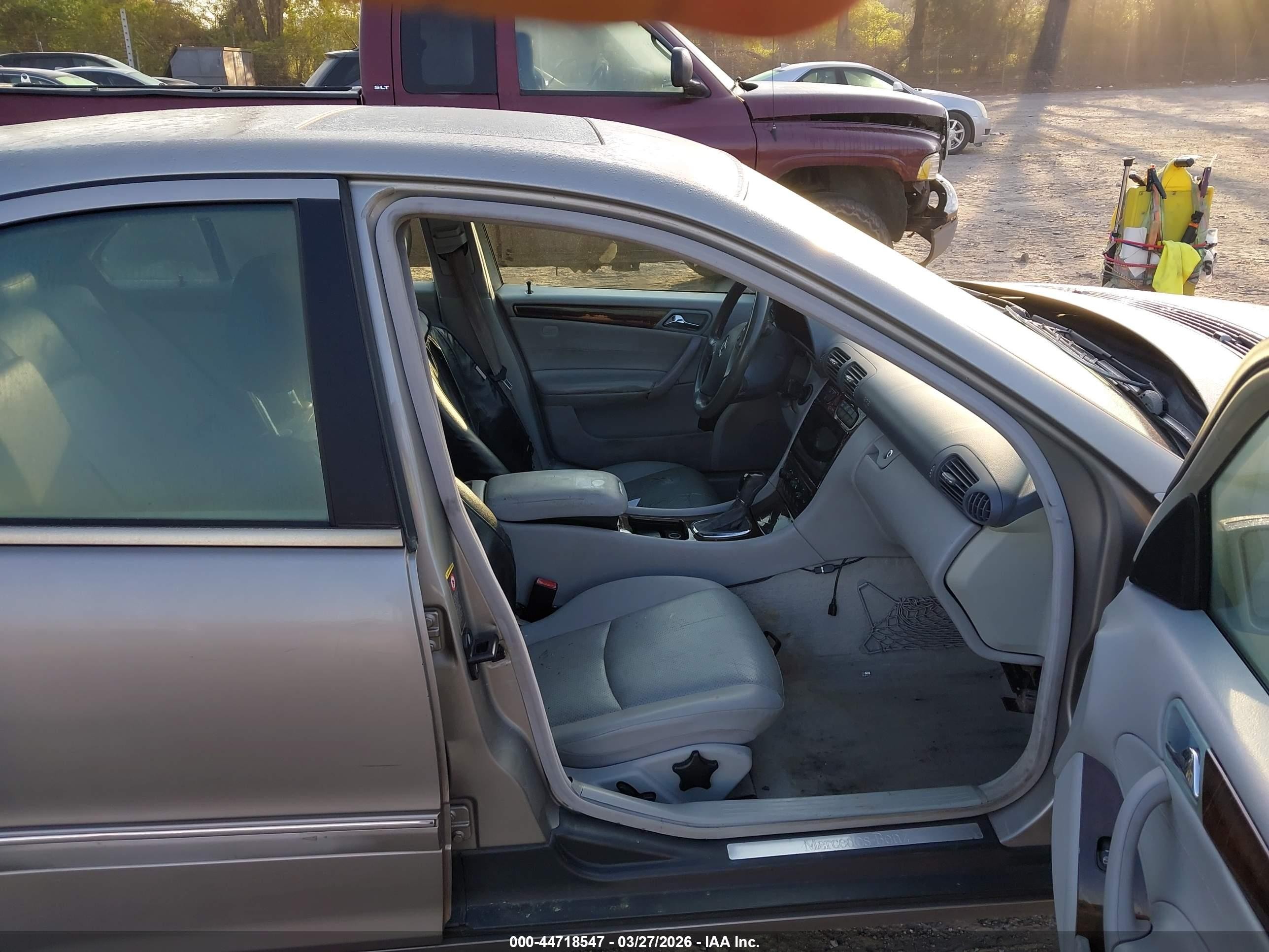 2003 Mercedes-benz C 240   Silver vin: WDBRF61JX3F361705
