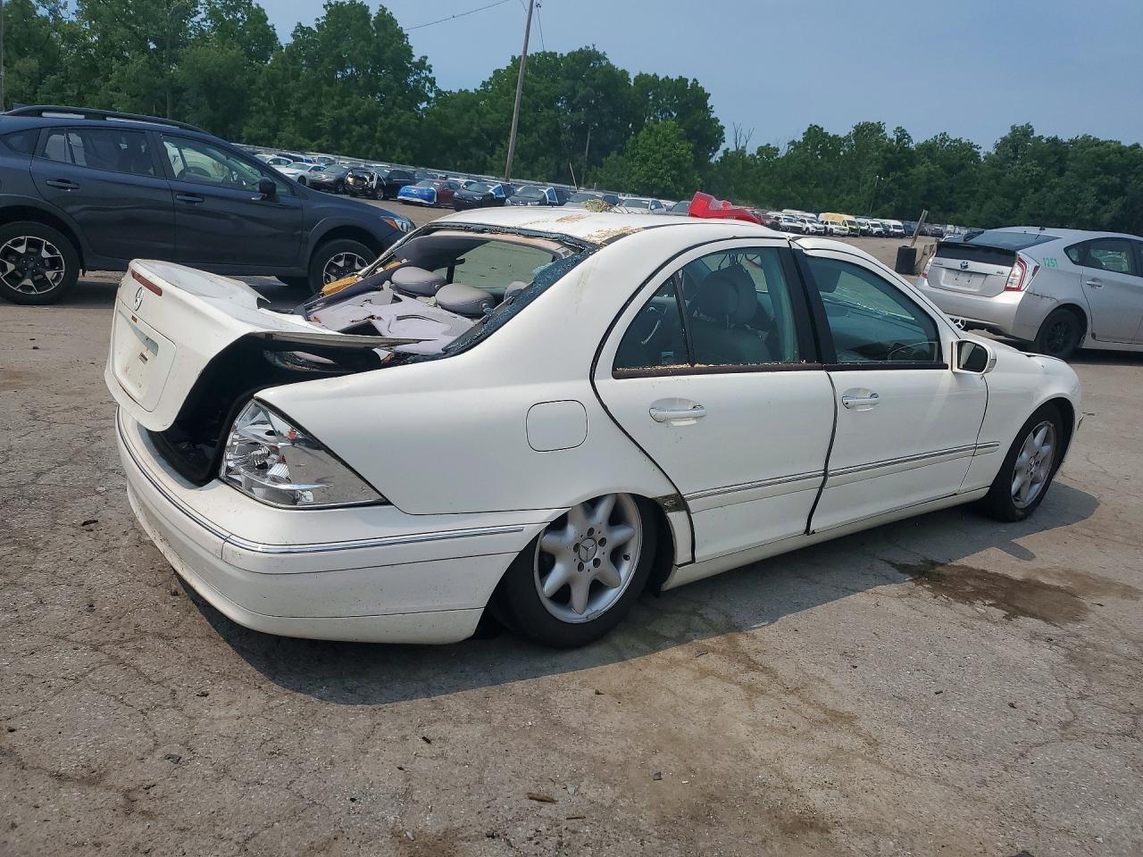 2003 Mercedes-benz C 240 White vin: WDBRF61JX3F387849