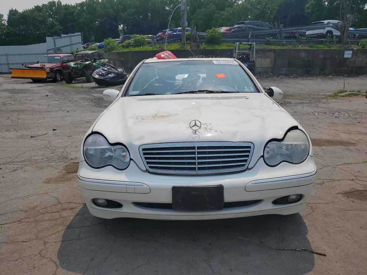 2003 Mercedes-benz C 240 White vin: WDBRF61JX3F387849
