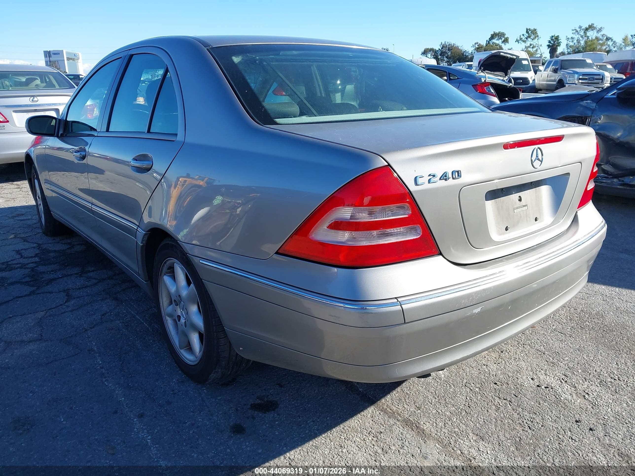 2003 Mercedes-benz C 240   Silver vin: WDBRF61JX3F389598