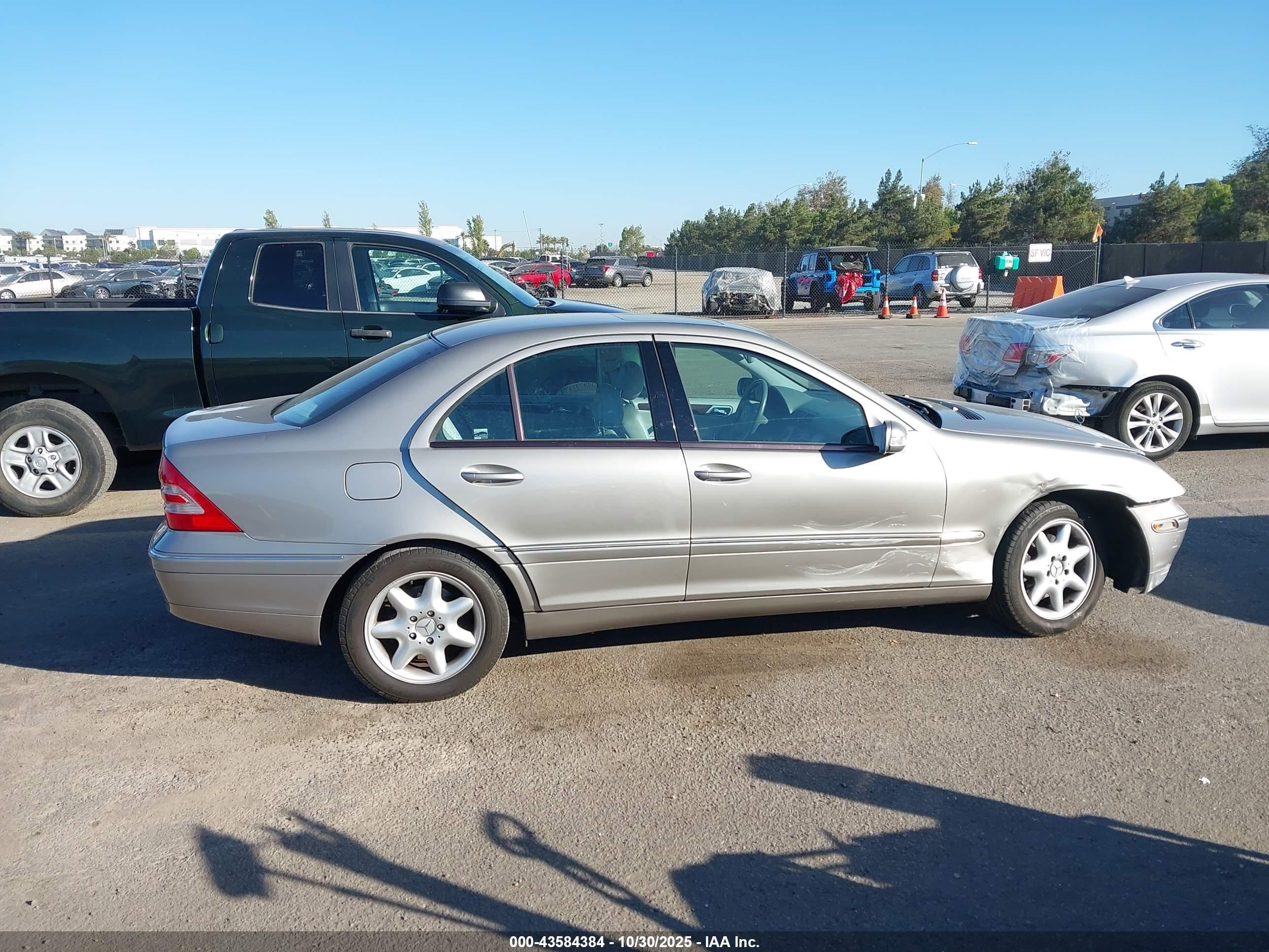 2003 Mercedes-benz C 240   Silver vin: WDBRF61JX3F395837