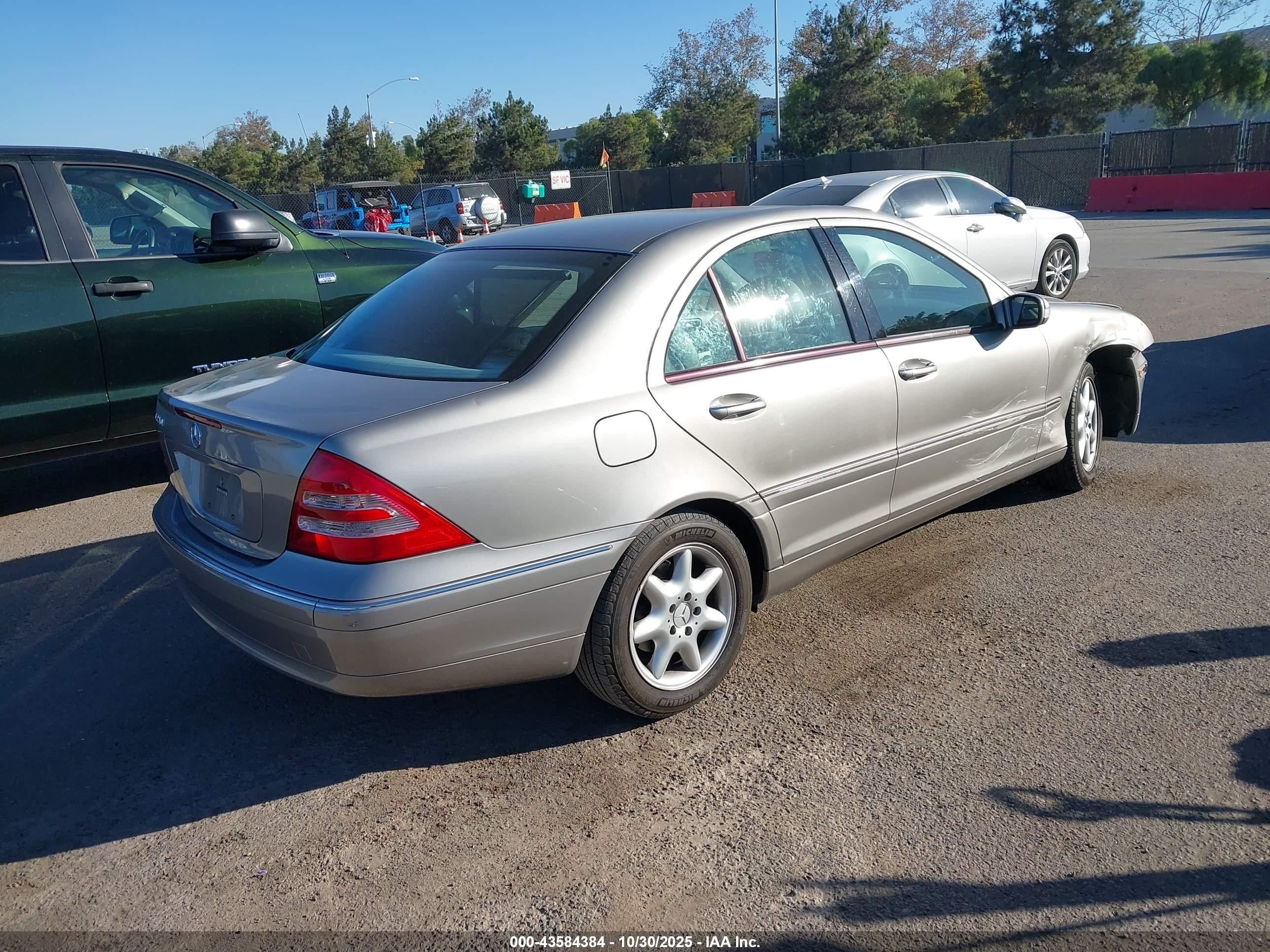 2003 Mercedes-benz C 240   Silver vin: WDBRF61JX3F395837