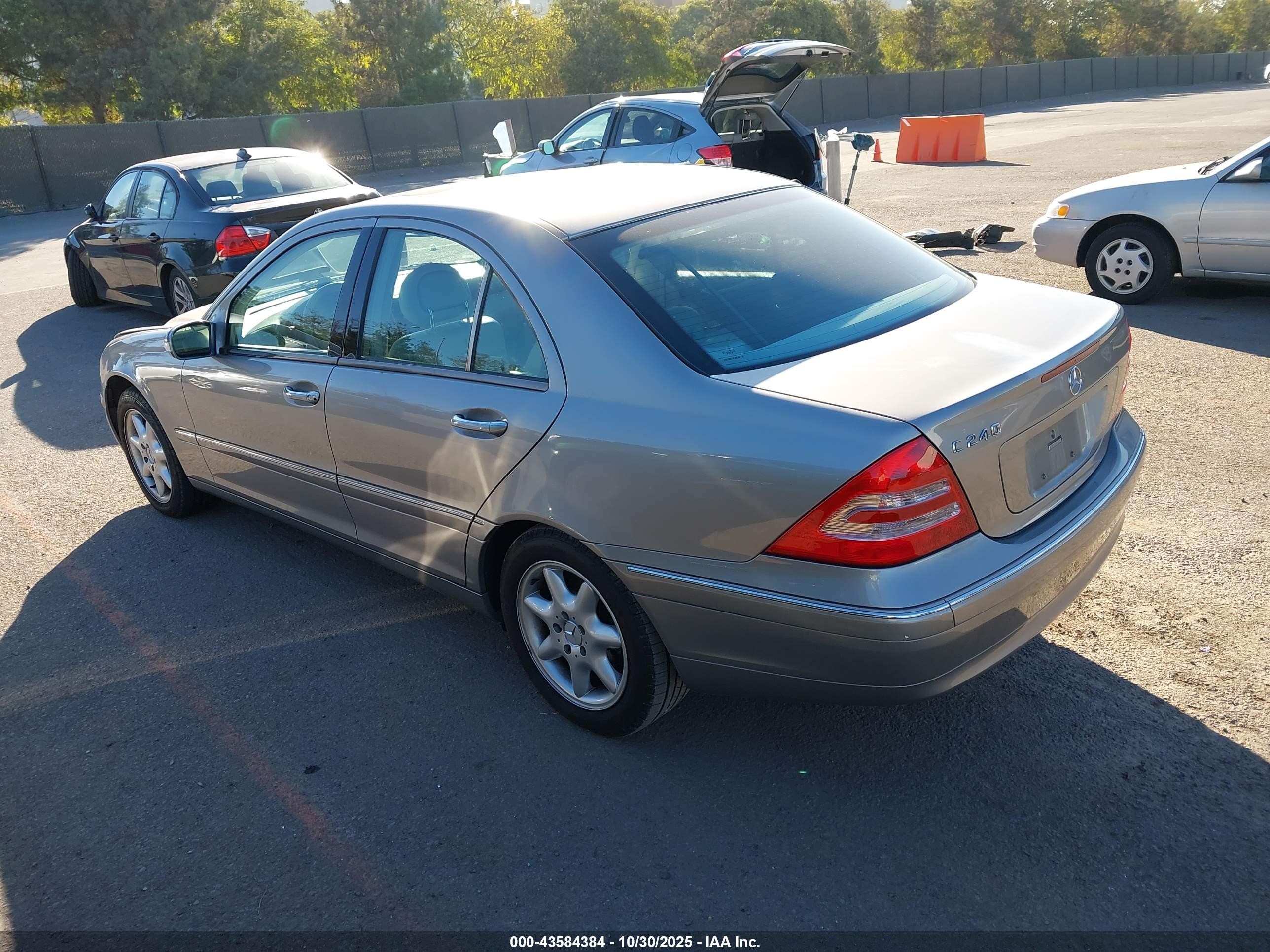 2003 Mercedes-benz C 240   Silver vin: WDBRF61JX3F395837