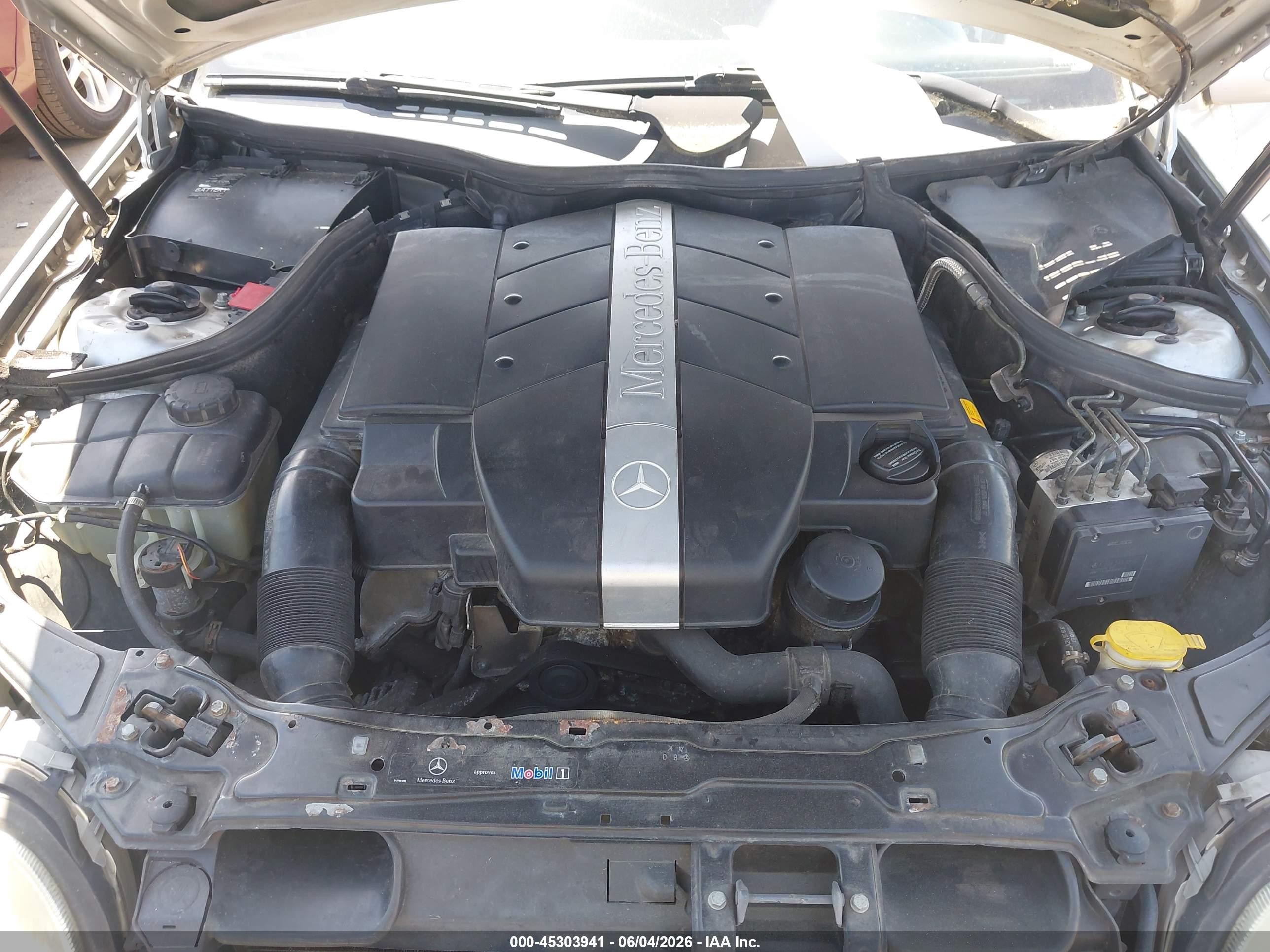 2004 Mercedes-benz C 240   Серебряный vin: WDBRF61JX4A600961