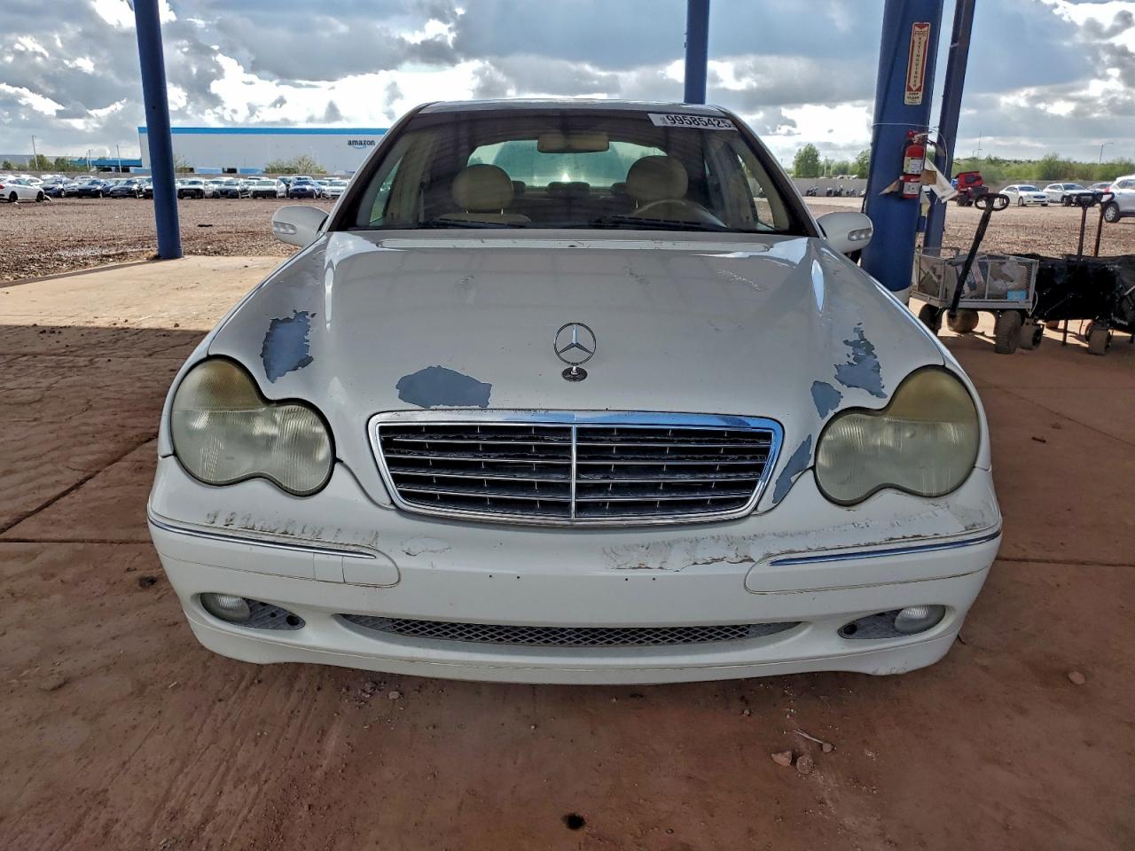 2004 Mercedes-benz C 240 White vin: WDBRF61JX4E015628
