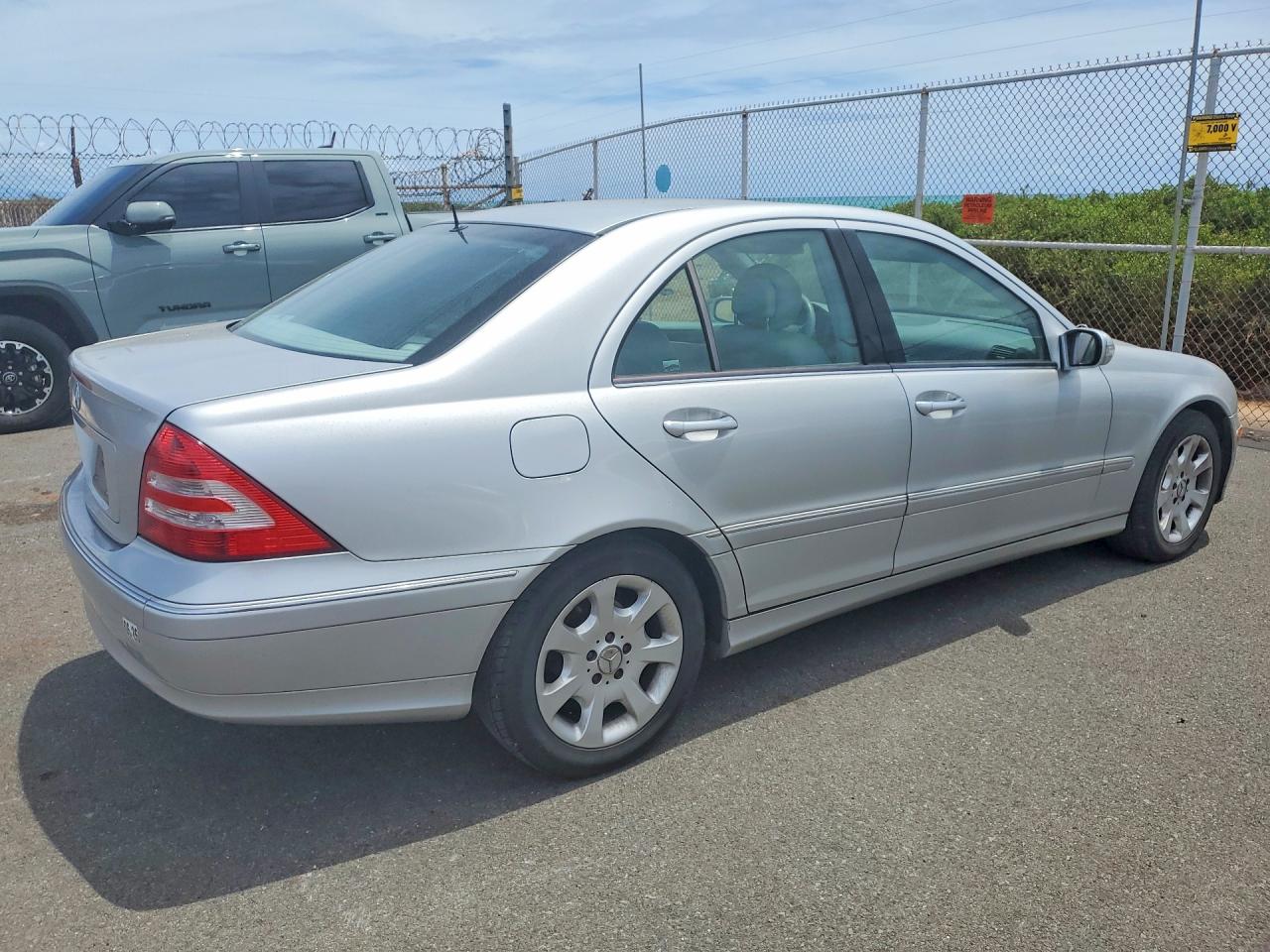 2005 Mercedes-benz C 240 Silver vin: WDBRF61JX5F610085