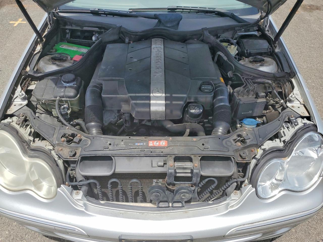 2005 Mercedes-benz C 240 Silver vin: WDBRF61JX5F610085