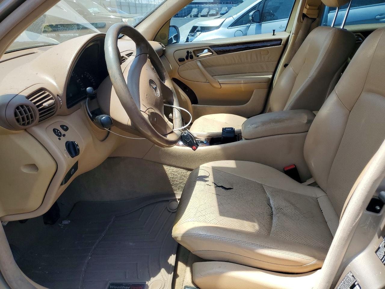 2001 Mercedes-benz C 320 Tan vin: WDBRF64J01F018412