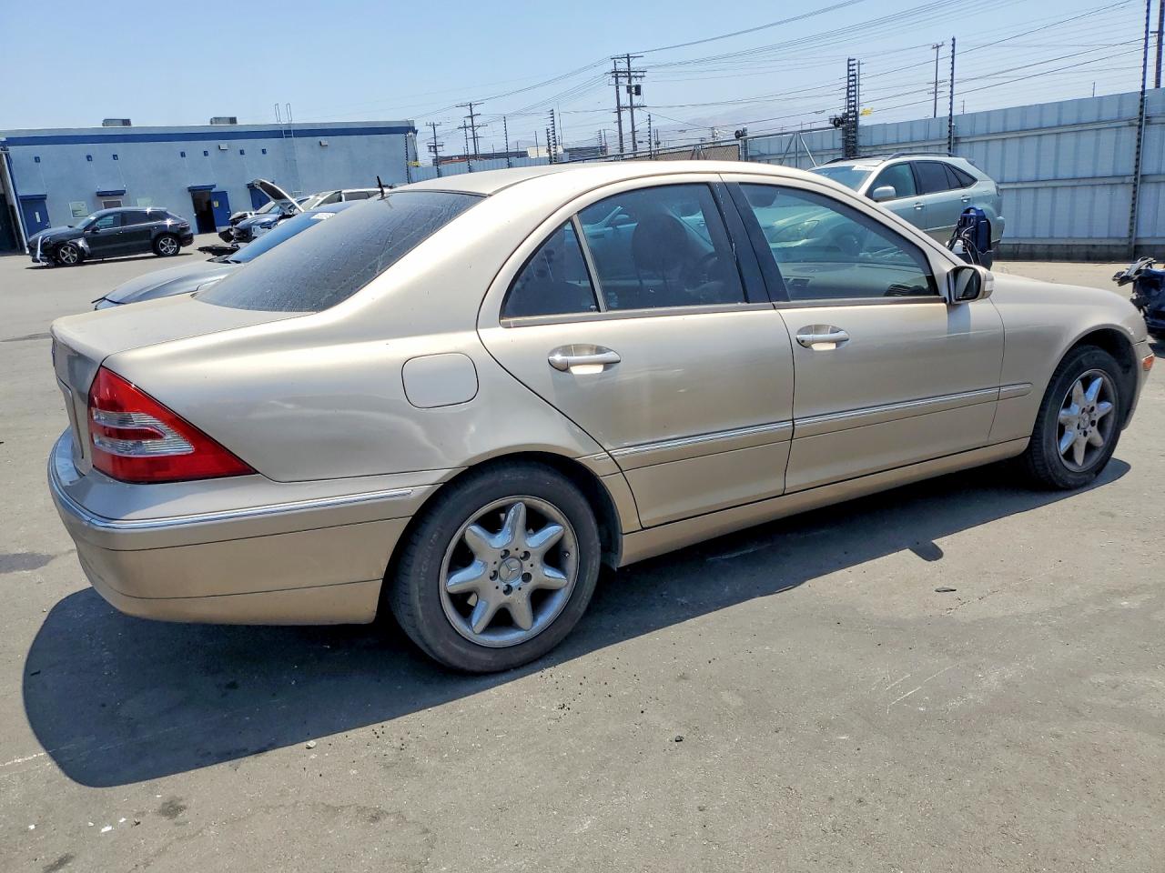 2001 Mercedes-benz C 320 Tan vin: WDBRF64J01F018412