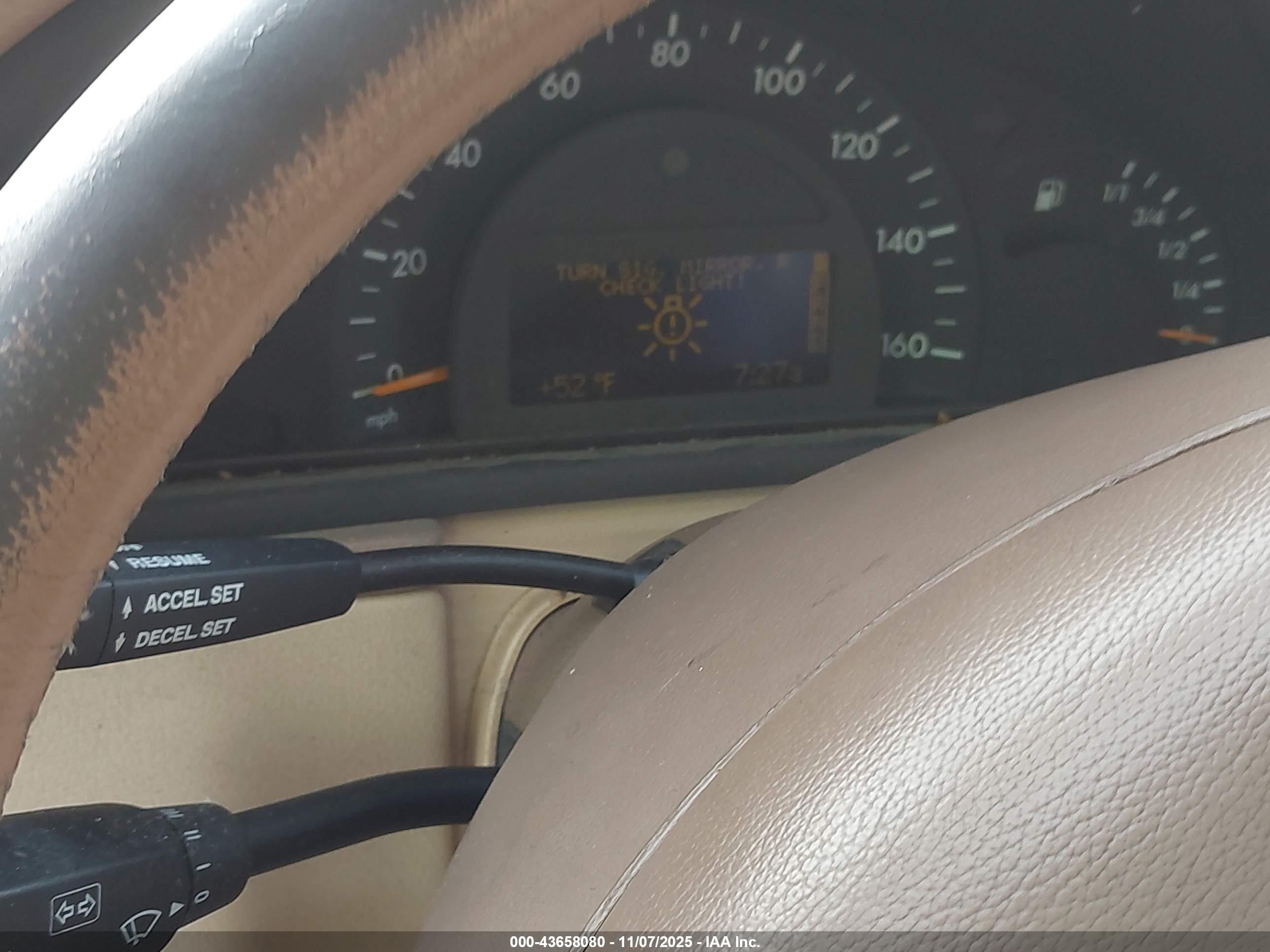 2002 Mercedes-benz C 320   Gold vin: WDBRF64J02E008132