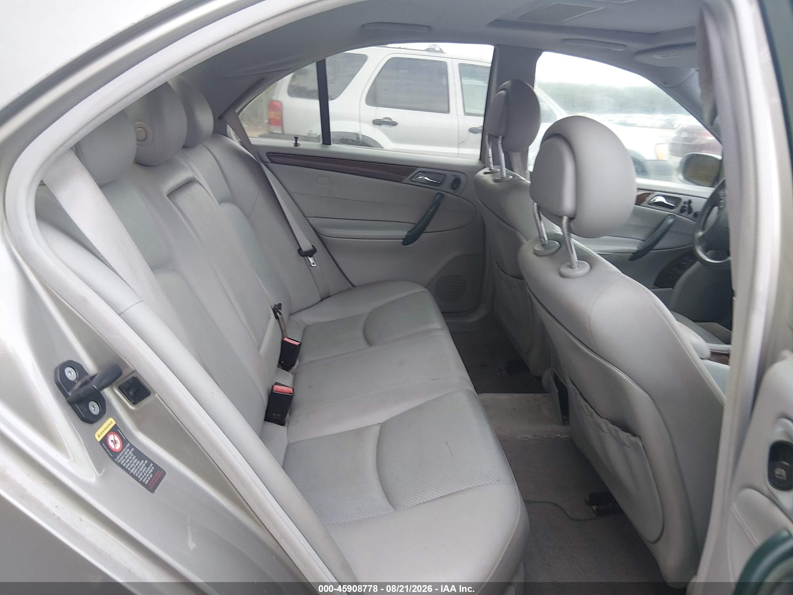 2003 Mercedes-benz C 320 Sport Gold vin: WDBRF64J03F338574
