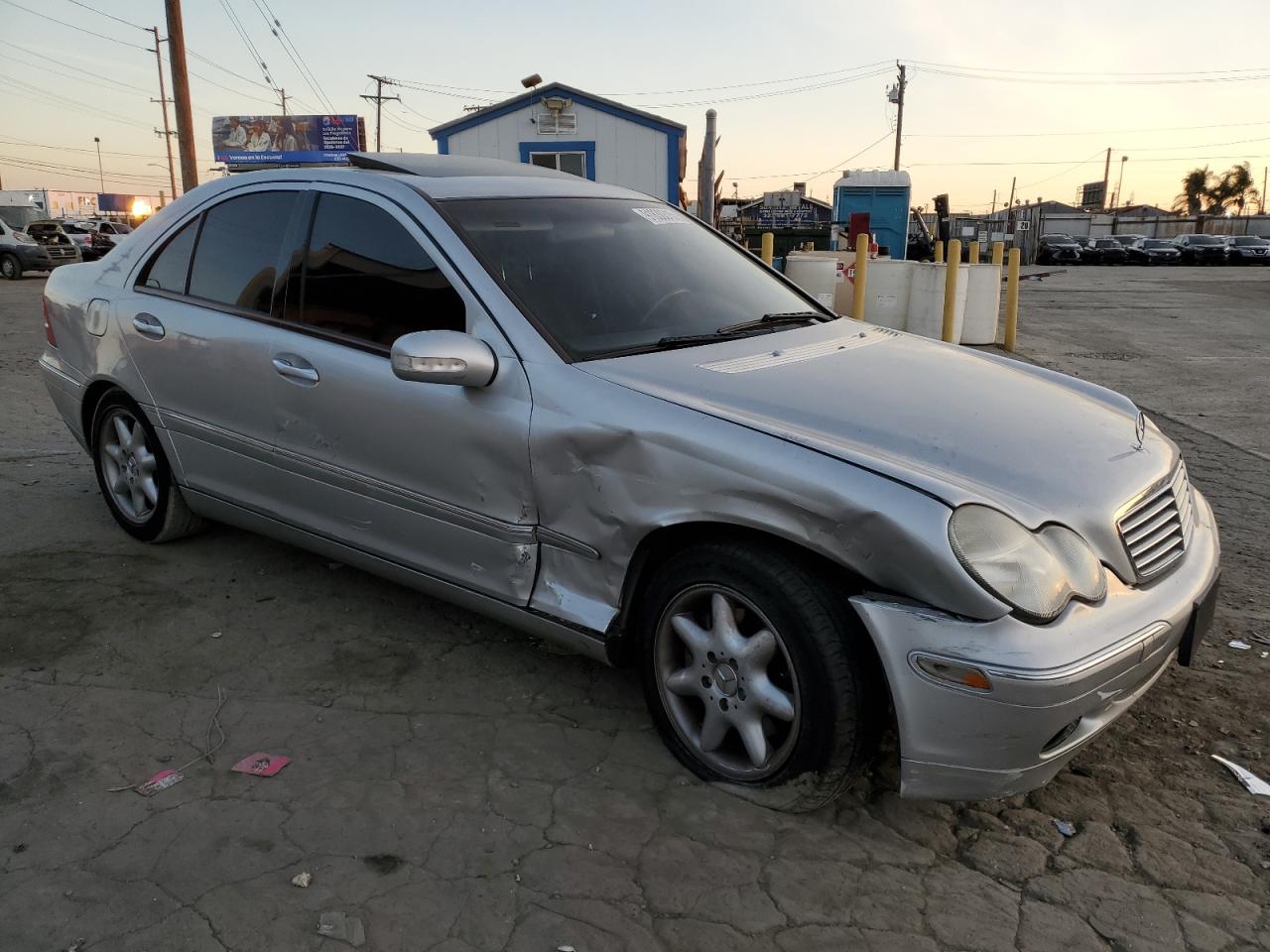 2004 Mercedes-benz C 320 Silver vin: WDBRF64J04F466377