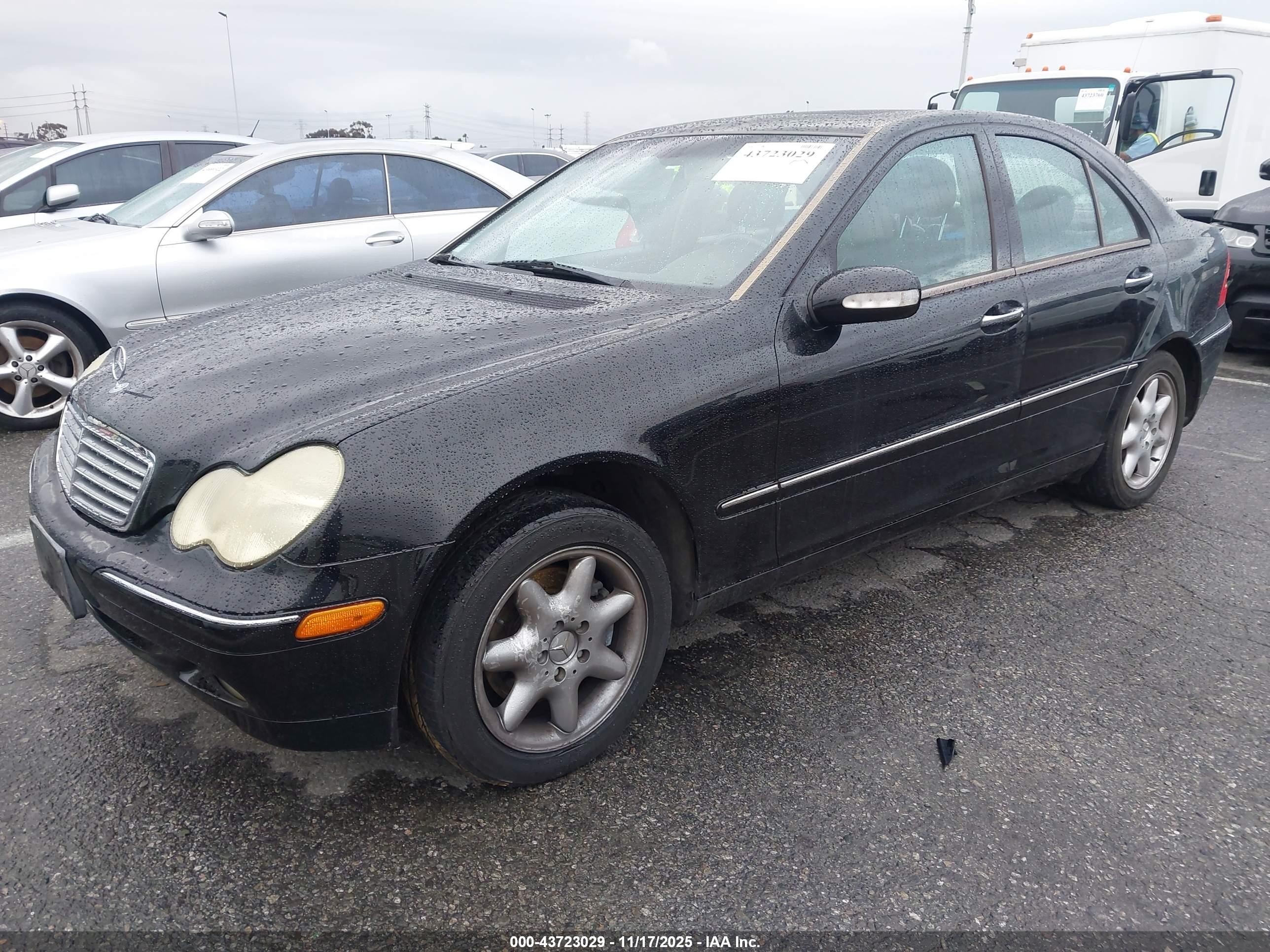 2001 Mercedes-benz C 320   Black vin: WDBRF64J11F072852