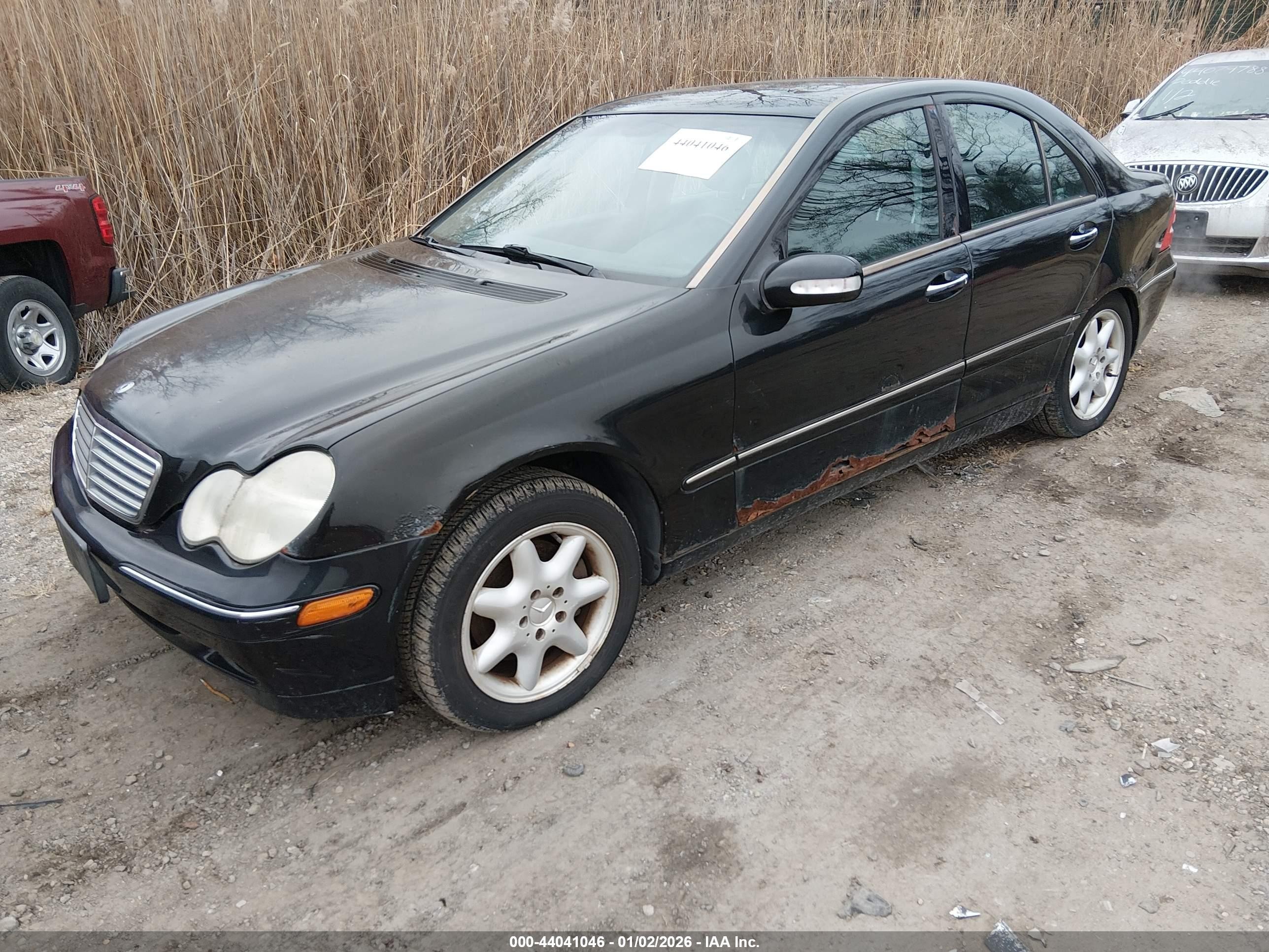 2001 Mercedes-benz C 320   Black vin: WDBRF64J11F080322