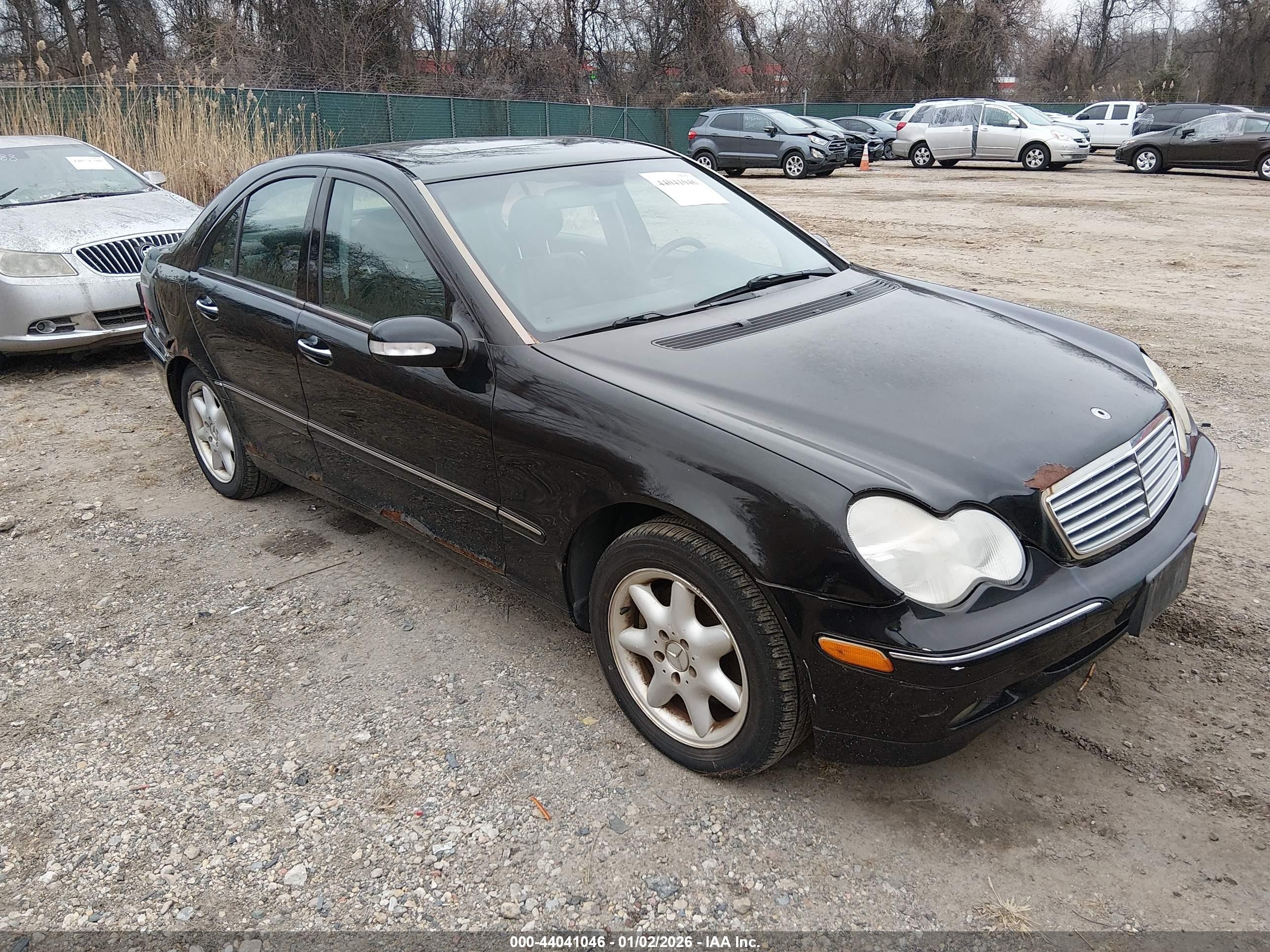 2001 Mercedes-benz C 320   Black vin: WDBRF64J11F080322