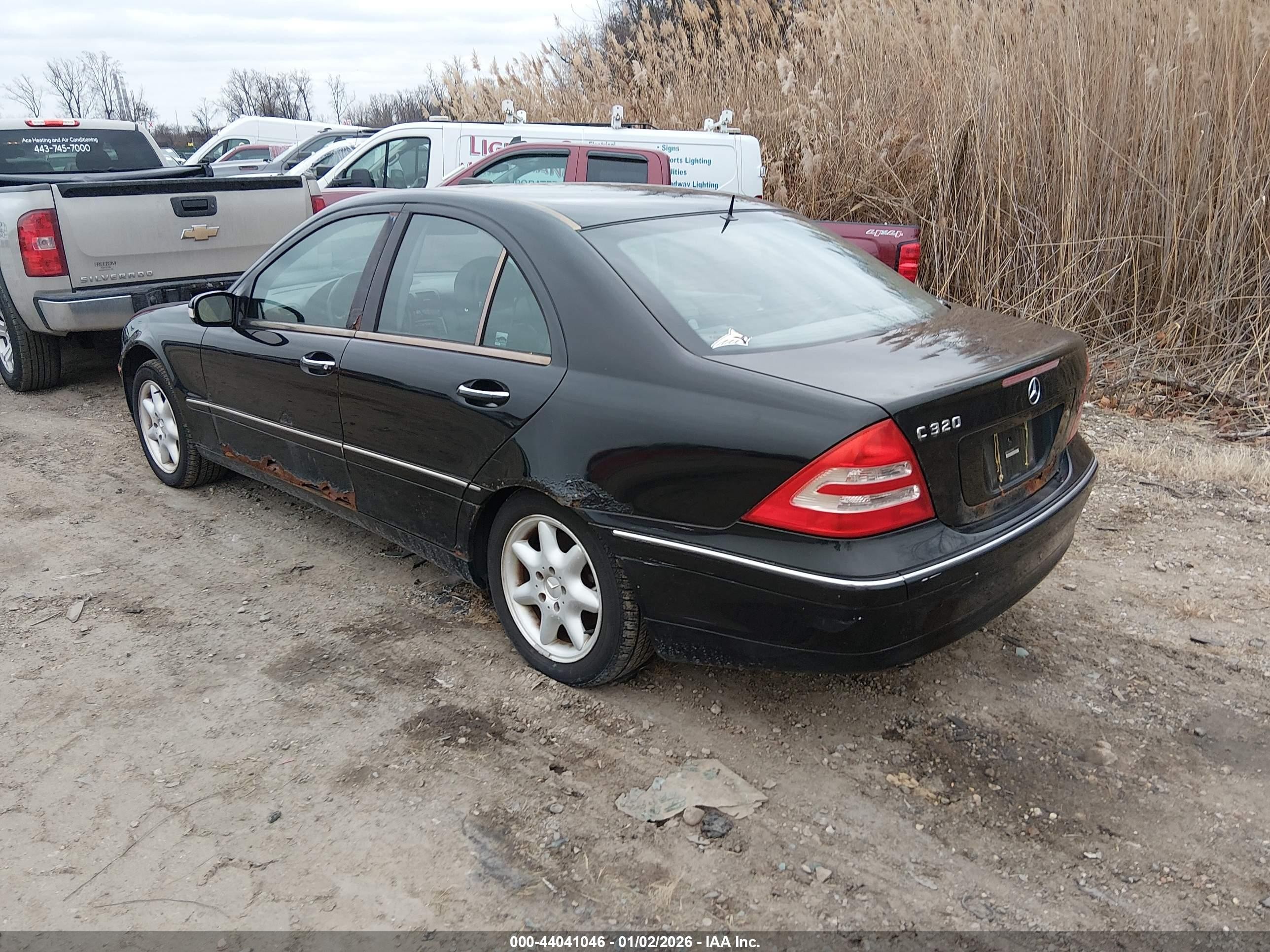 2001 Mercedes-benz C 320   Black vin: WDBRF64J11F080322