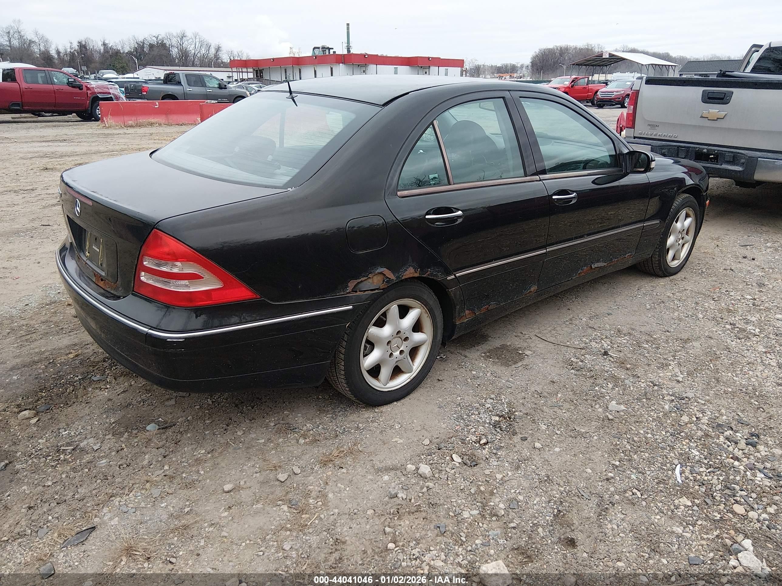 2001 Mercedes-benz C 320   Black vin: WDBRF64J11F080322