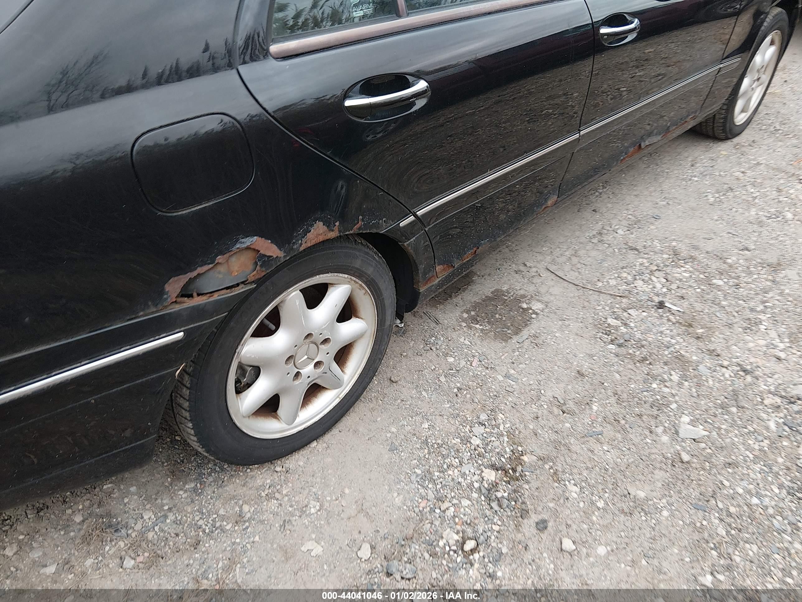 2001 Mercedes-benz C 320   Black vin: WDBRF64J11F080322